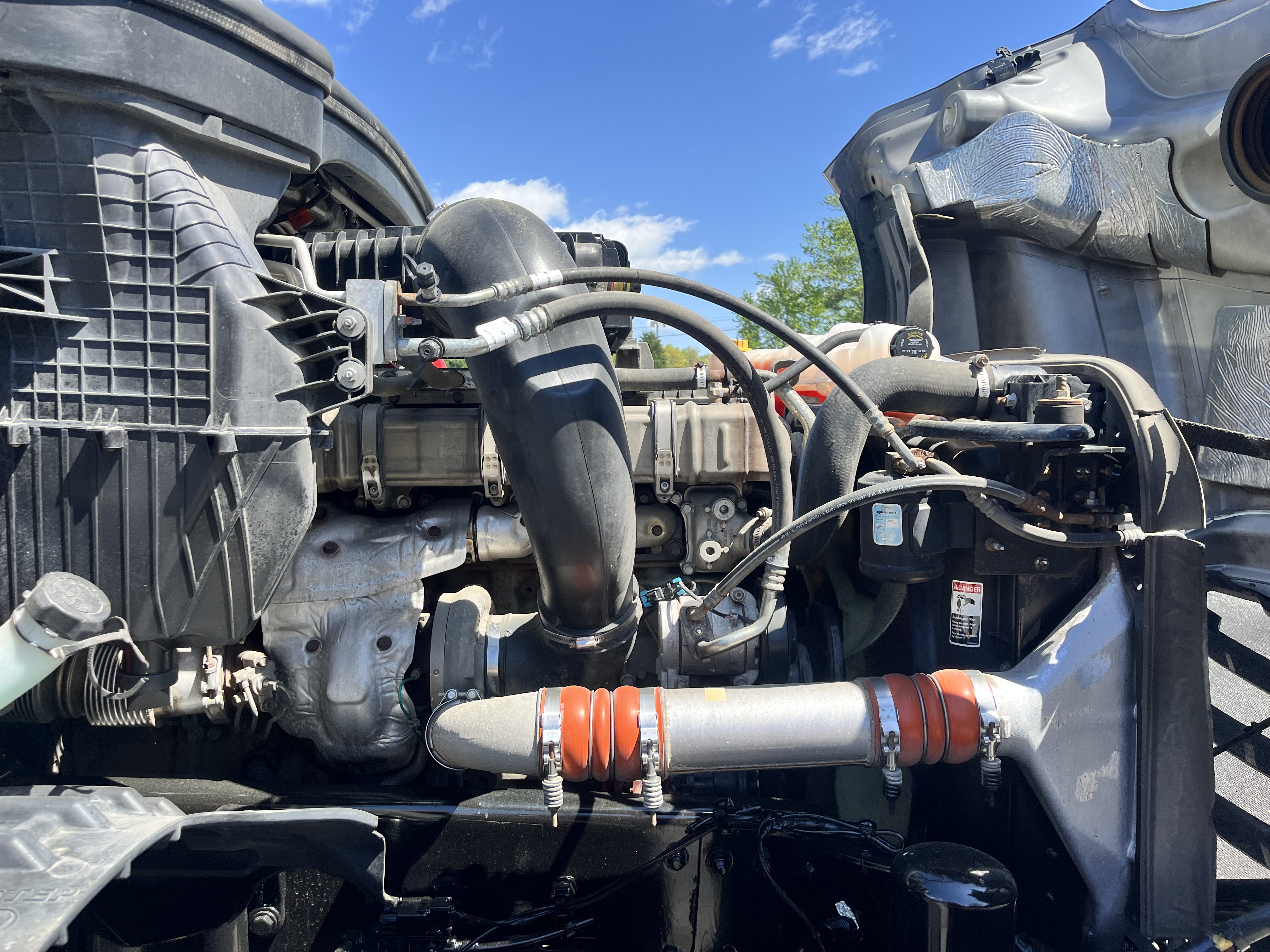 2021 FREIGHTLINER CASCADIA 126SLP - image 12