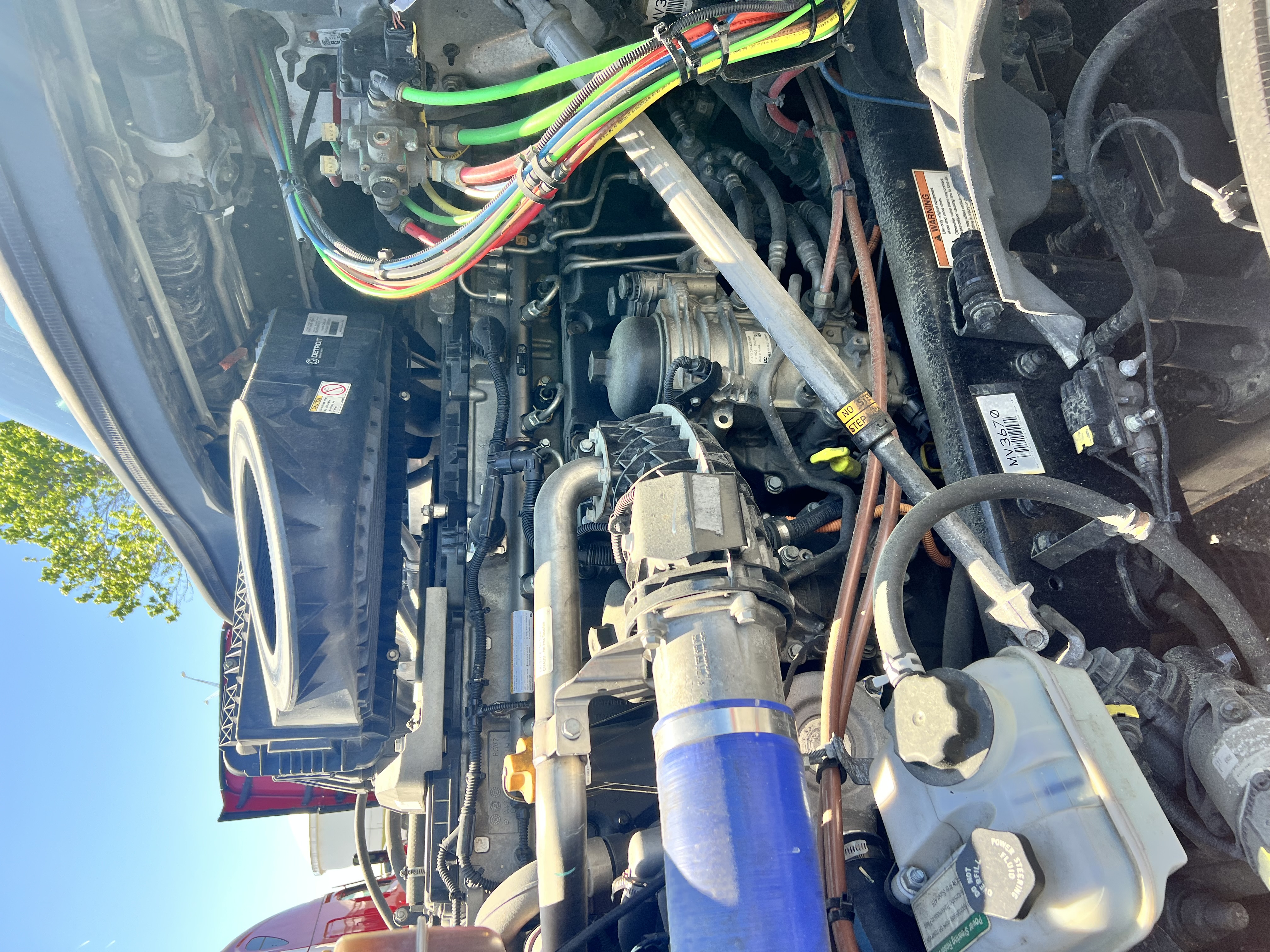 2021 FREIGHTLINER CASCADIA 126SLP - image 9