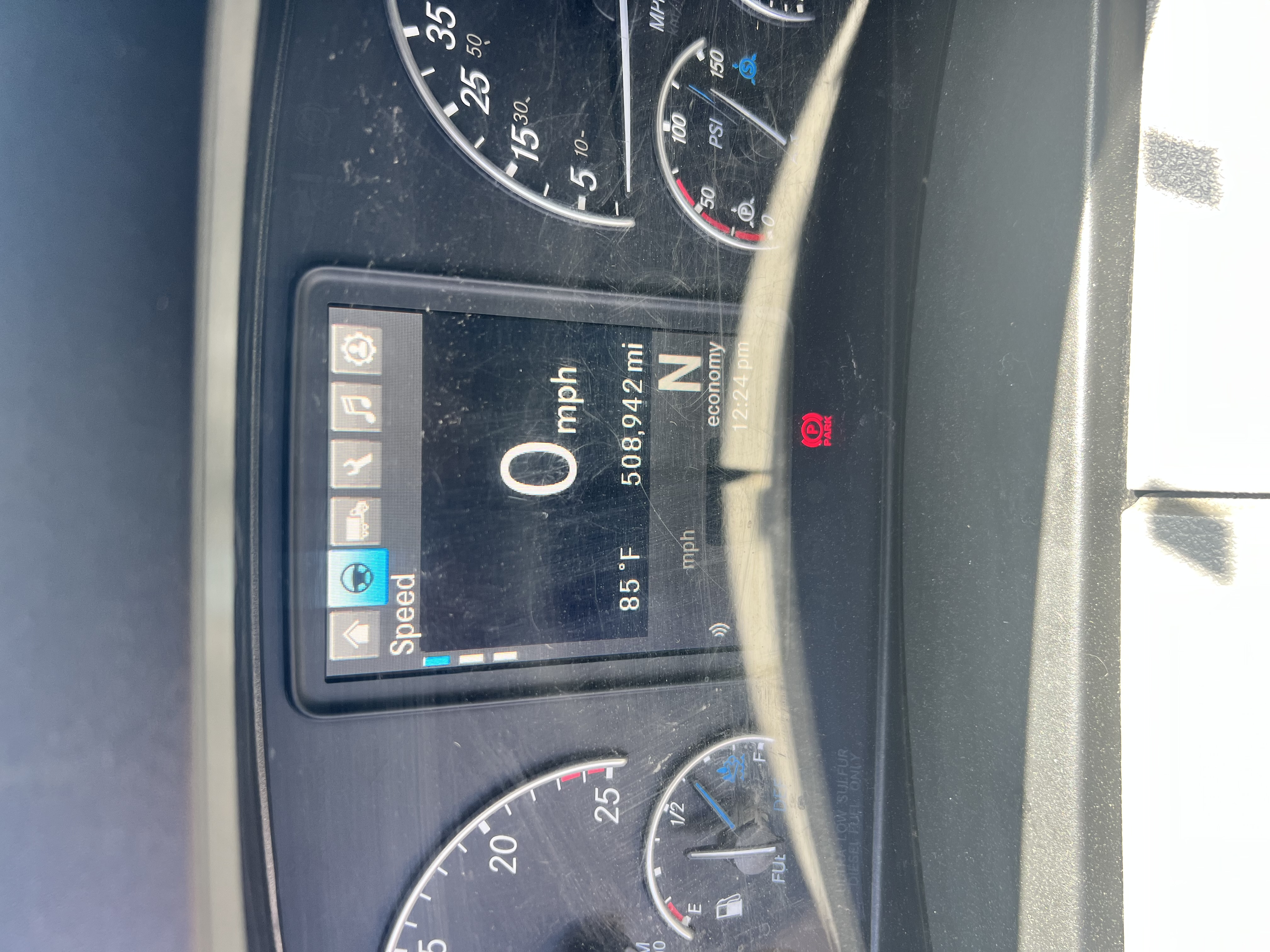 2021 FREIGHTLINER CASCADIA 126SLP - image 13