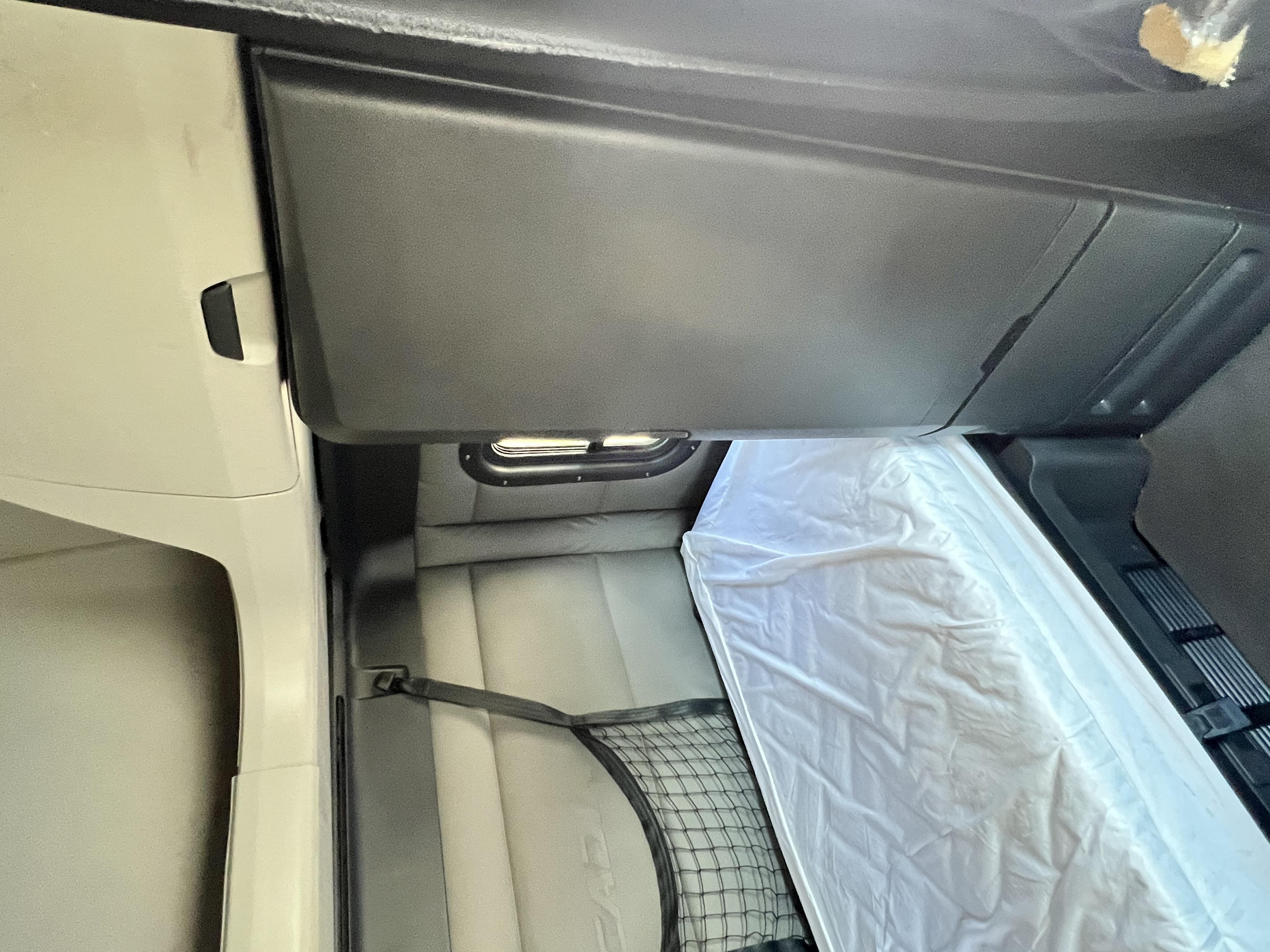 2021 FREIGHTLINER CASCADIA 126SLP - image 18