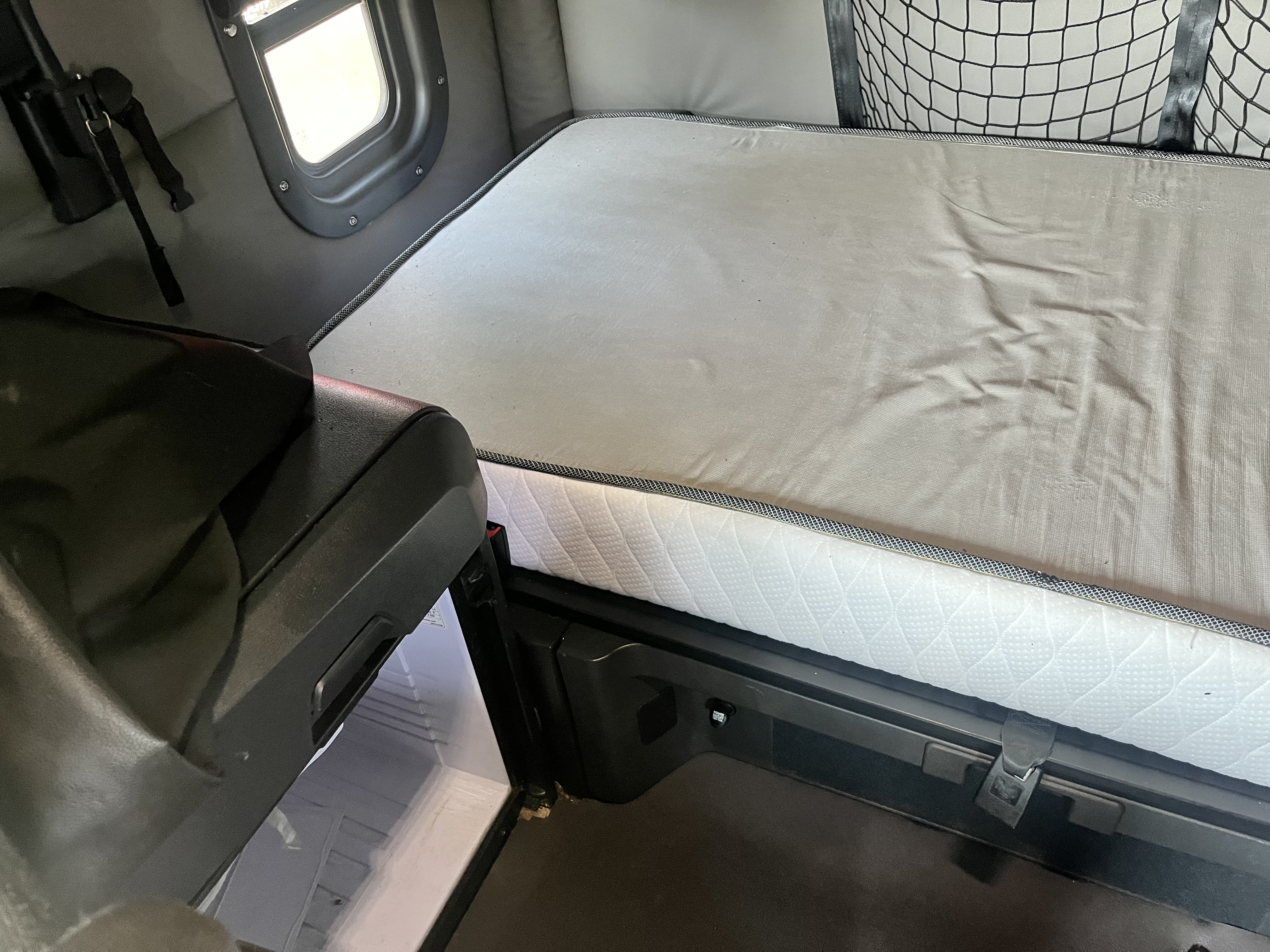 2020 FREIGHTLINER CASCADIA 126SLP - image 18