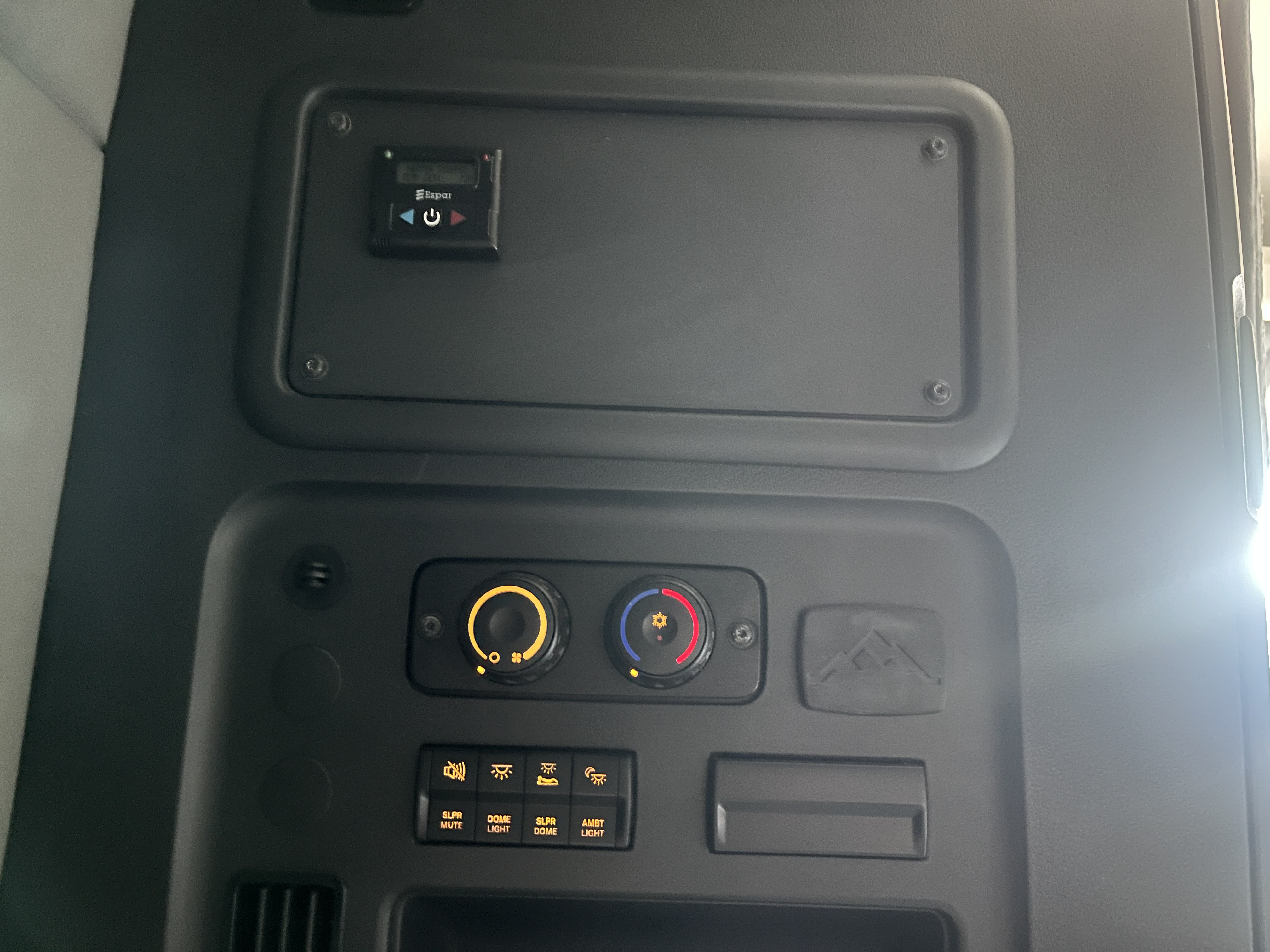 2020 FREIGHTLINER CASCADIA 126SLP - image 19