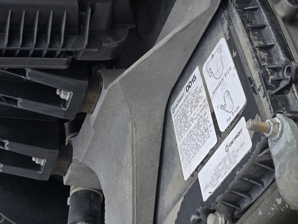 FREIGHTLINER CASCADIA 126SLP 2023