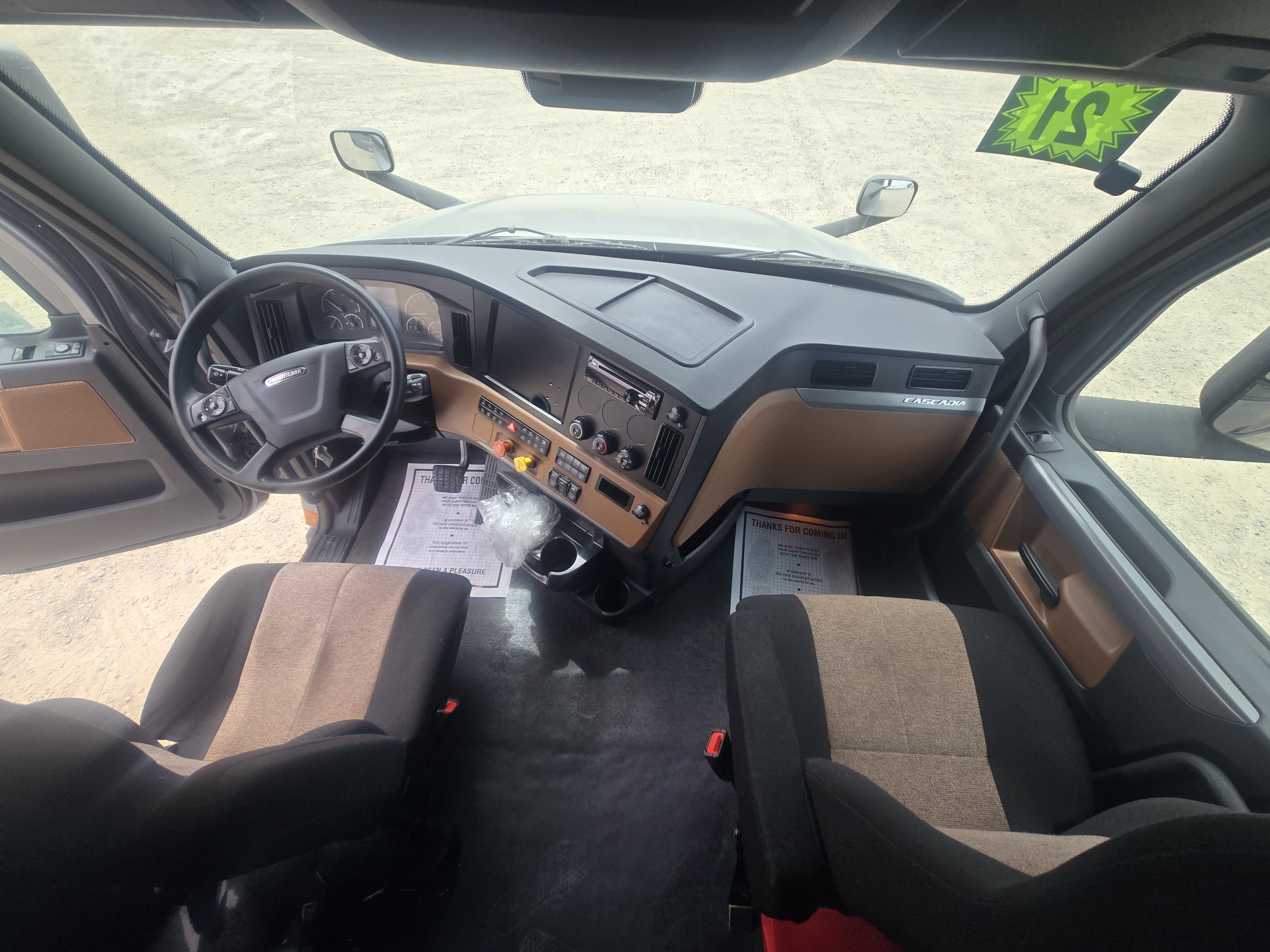 2021 FREIGHTLINER CASCADIA 126SLP - image 18