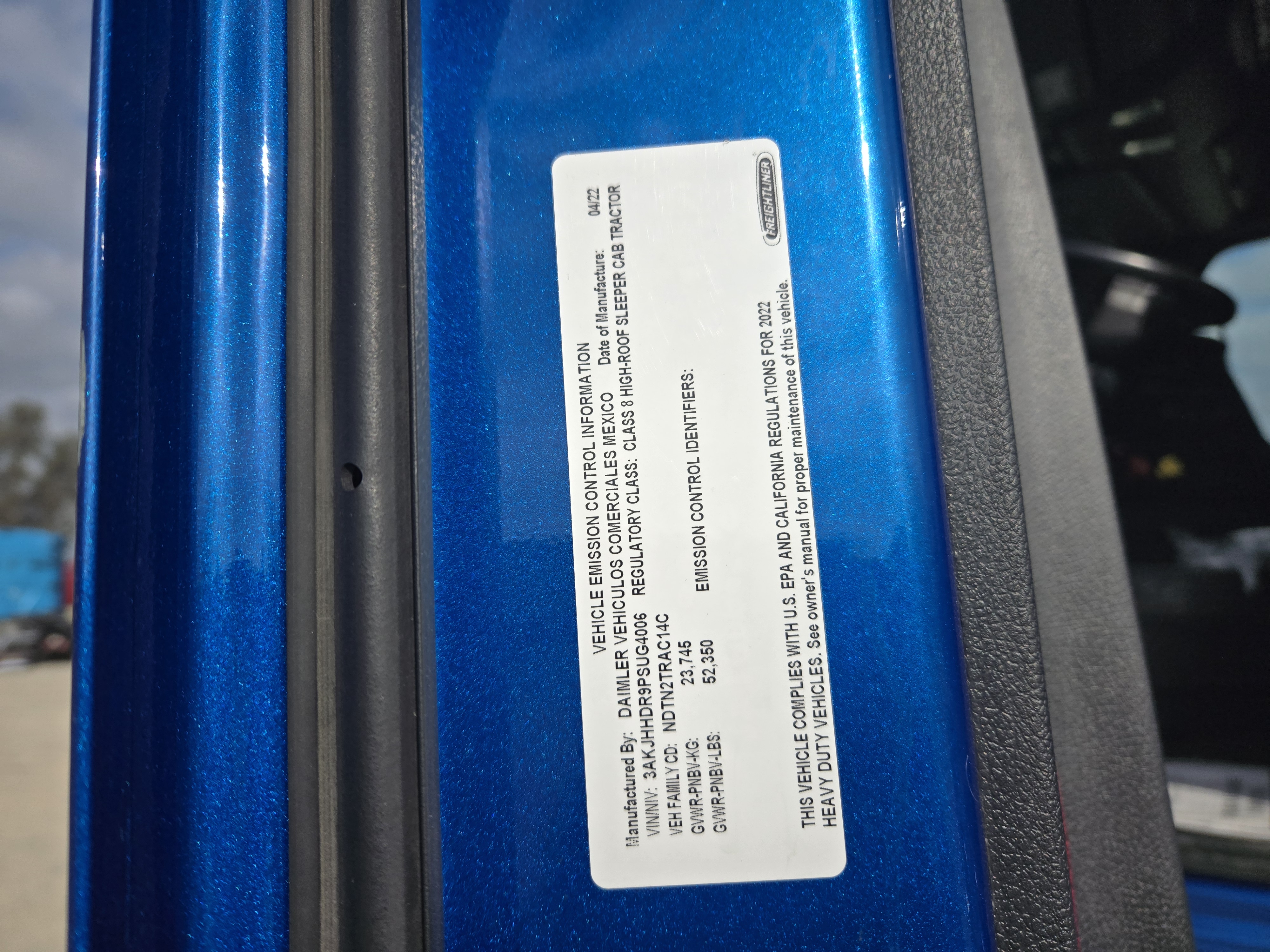 2023 FREIGHTLINER CASCADIA 126SLP - image 22