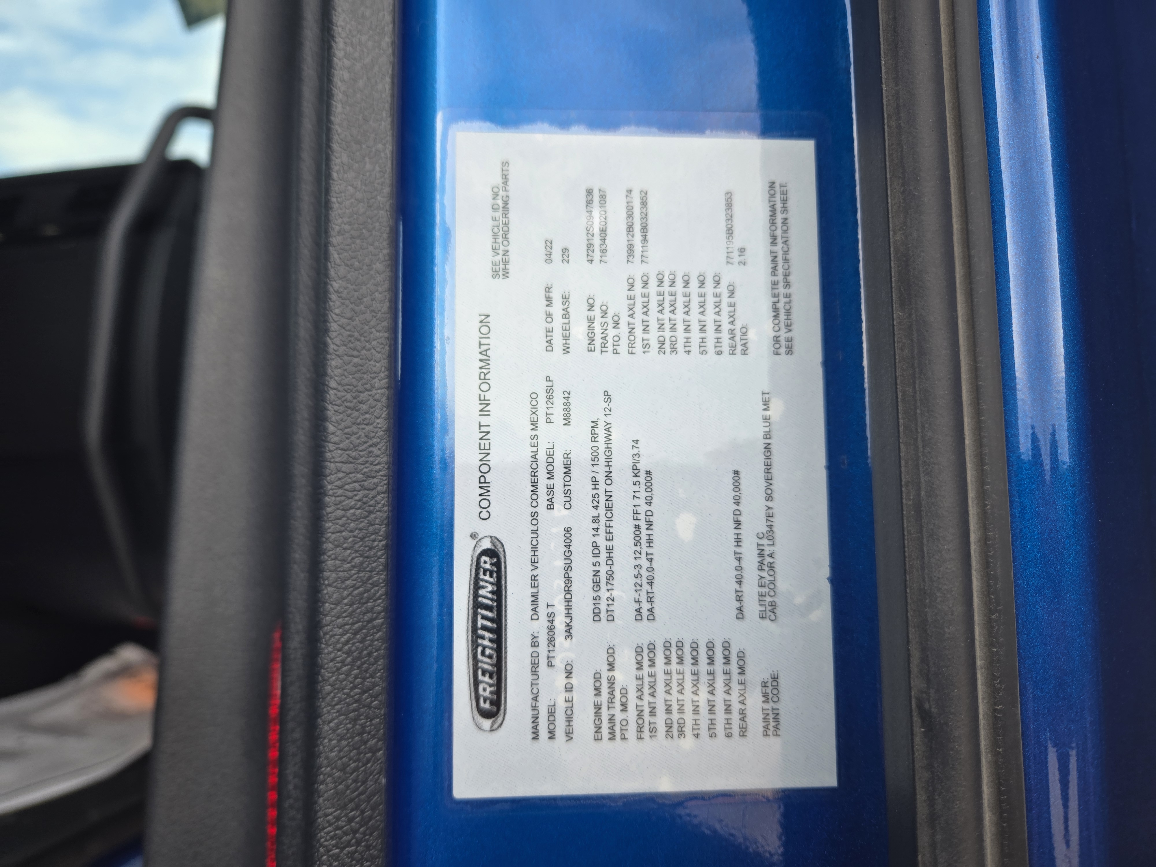 2023 FREIGHTLINER CASCADIA 126SLP - image 23