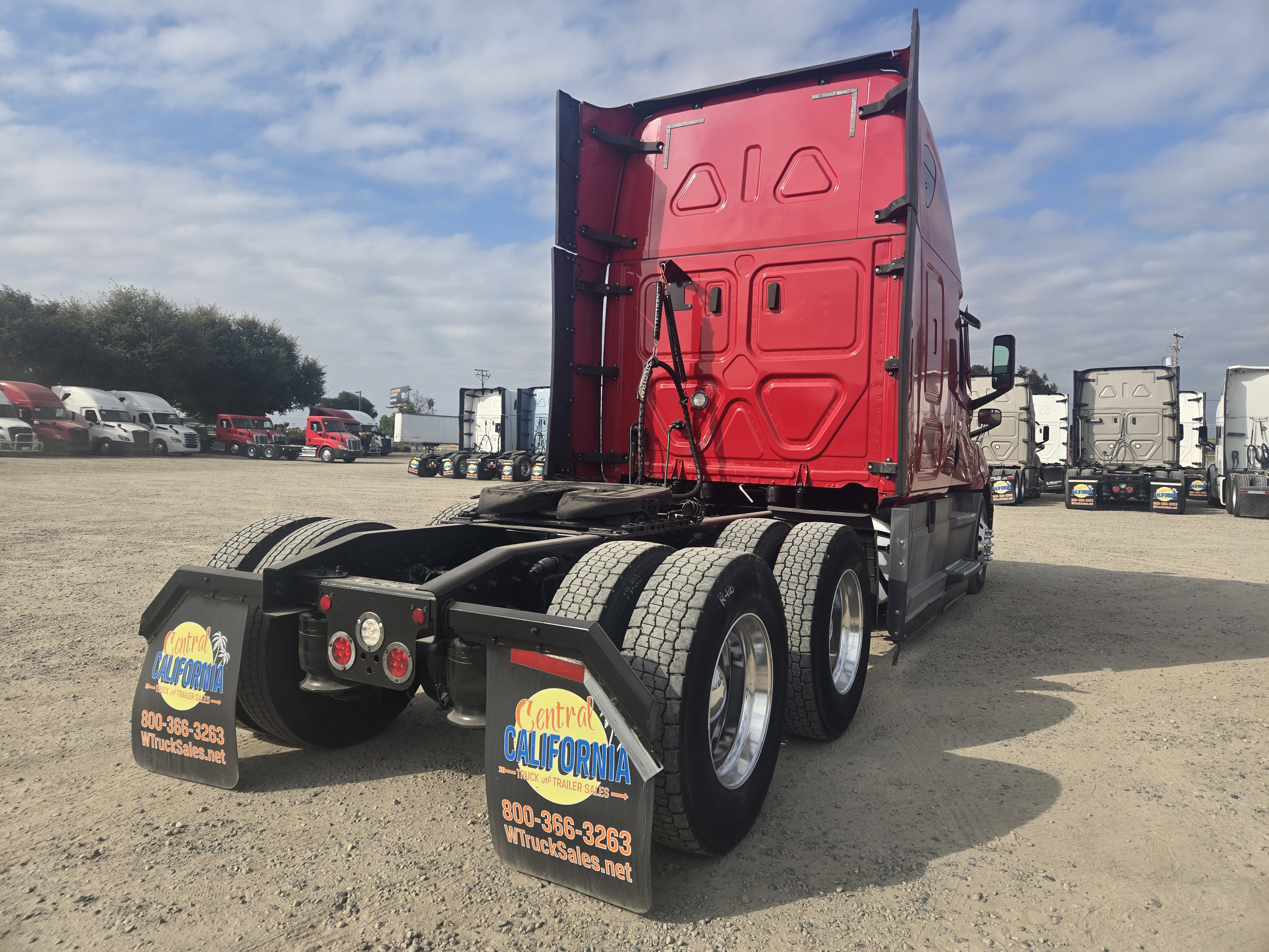 2021 FREIGHTLINER CASCADIA 126SLP - image 6