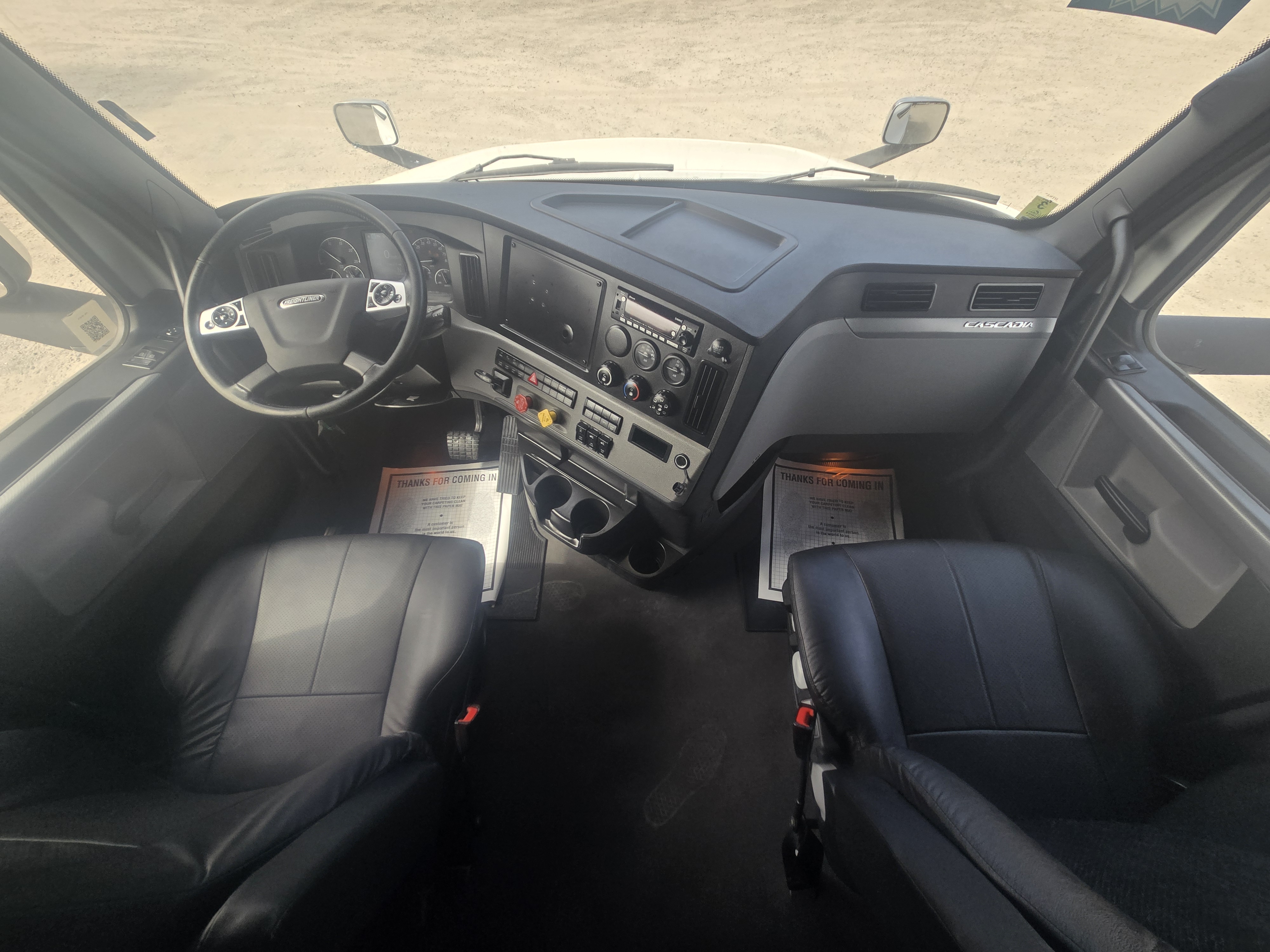 2022 FREIGHTLINER CASCADIA 126SLP - image 17