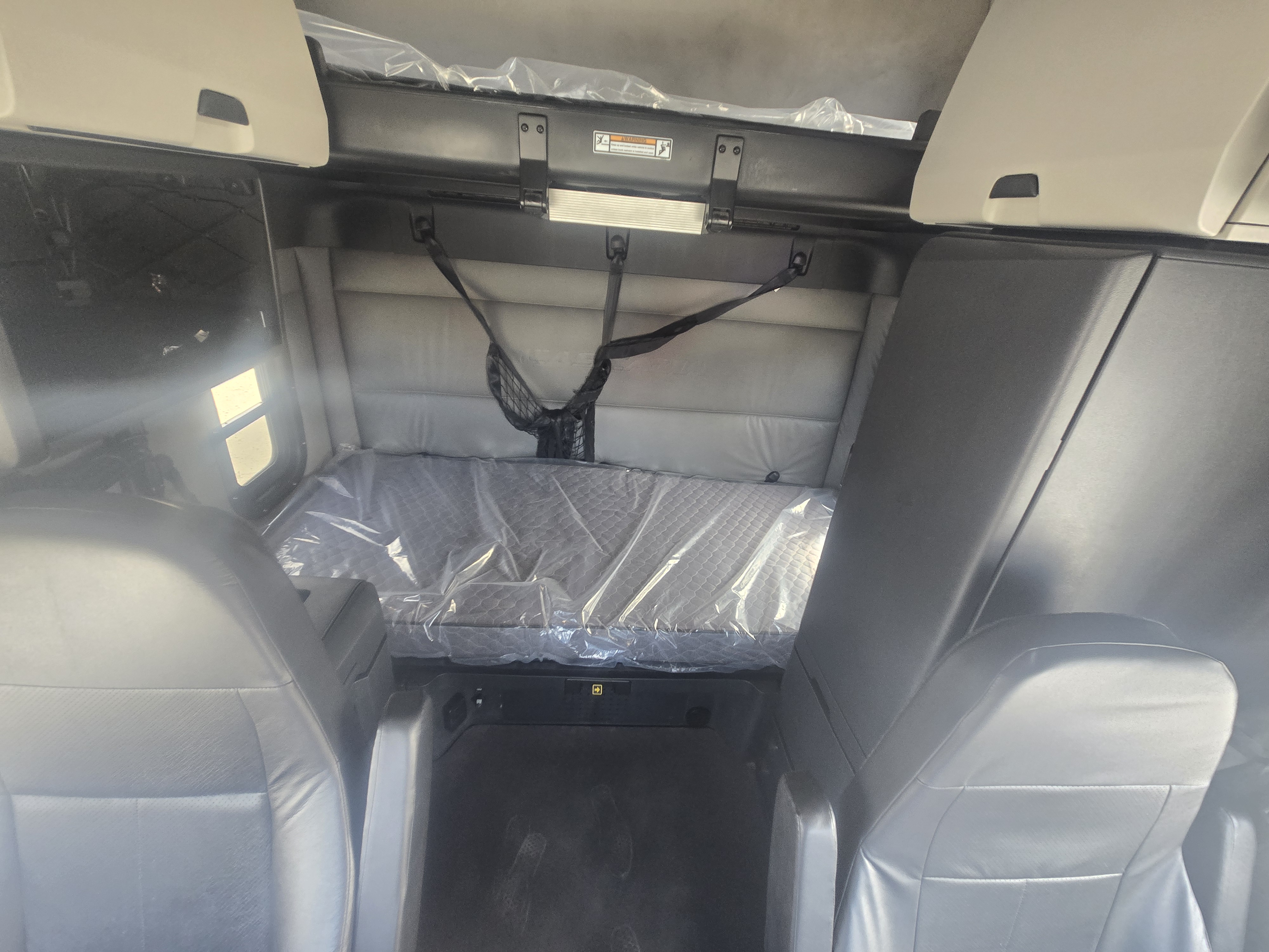 2022 FREIGHTLINER CASCADIA 126SLP - image 18