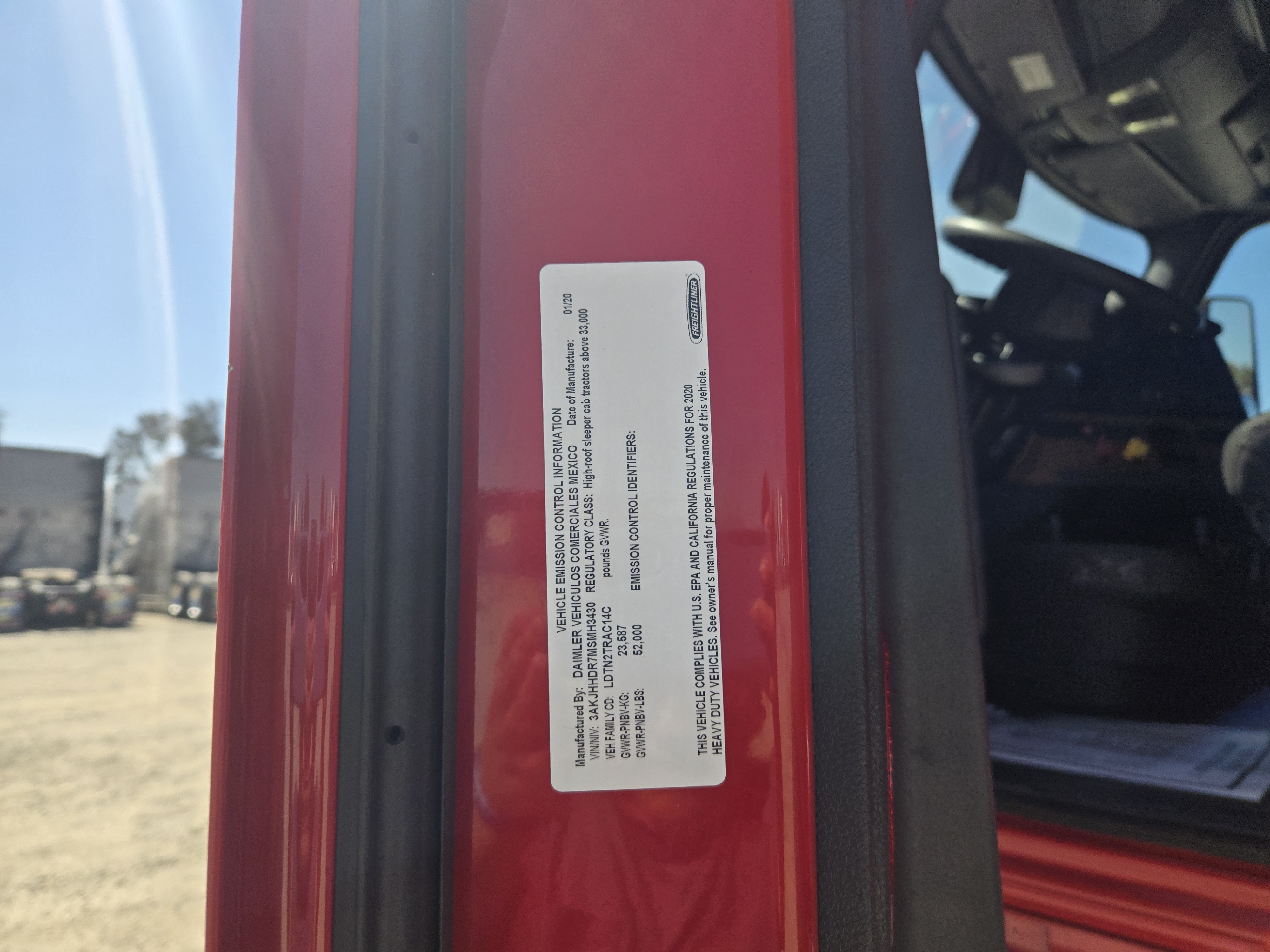 2021 FREIGHTLINER CASCADIA 126SLP - image 21