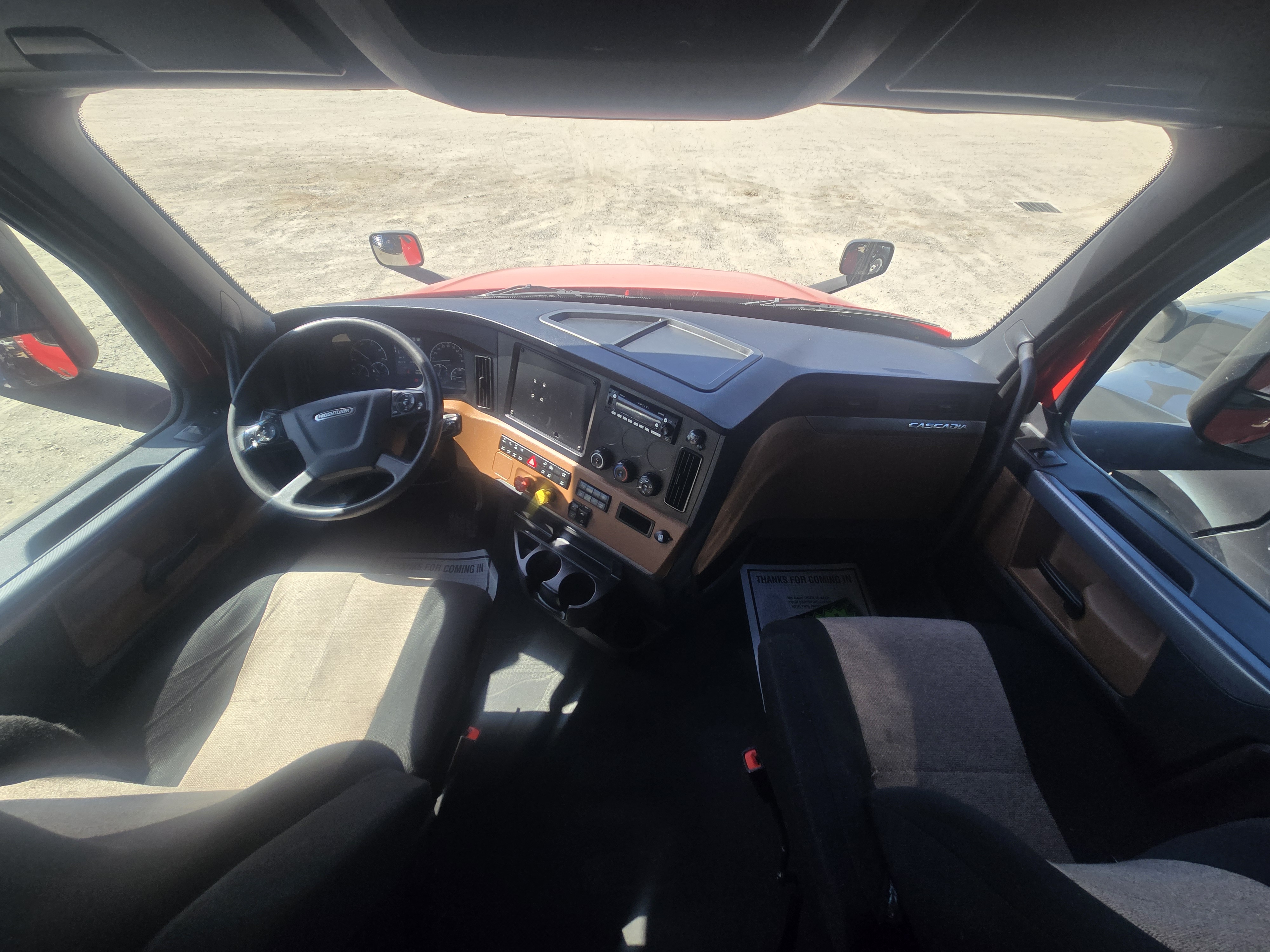 2020 FREIGHTLINER CASCADIA 126SLP - image 17