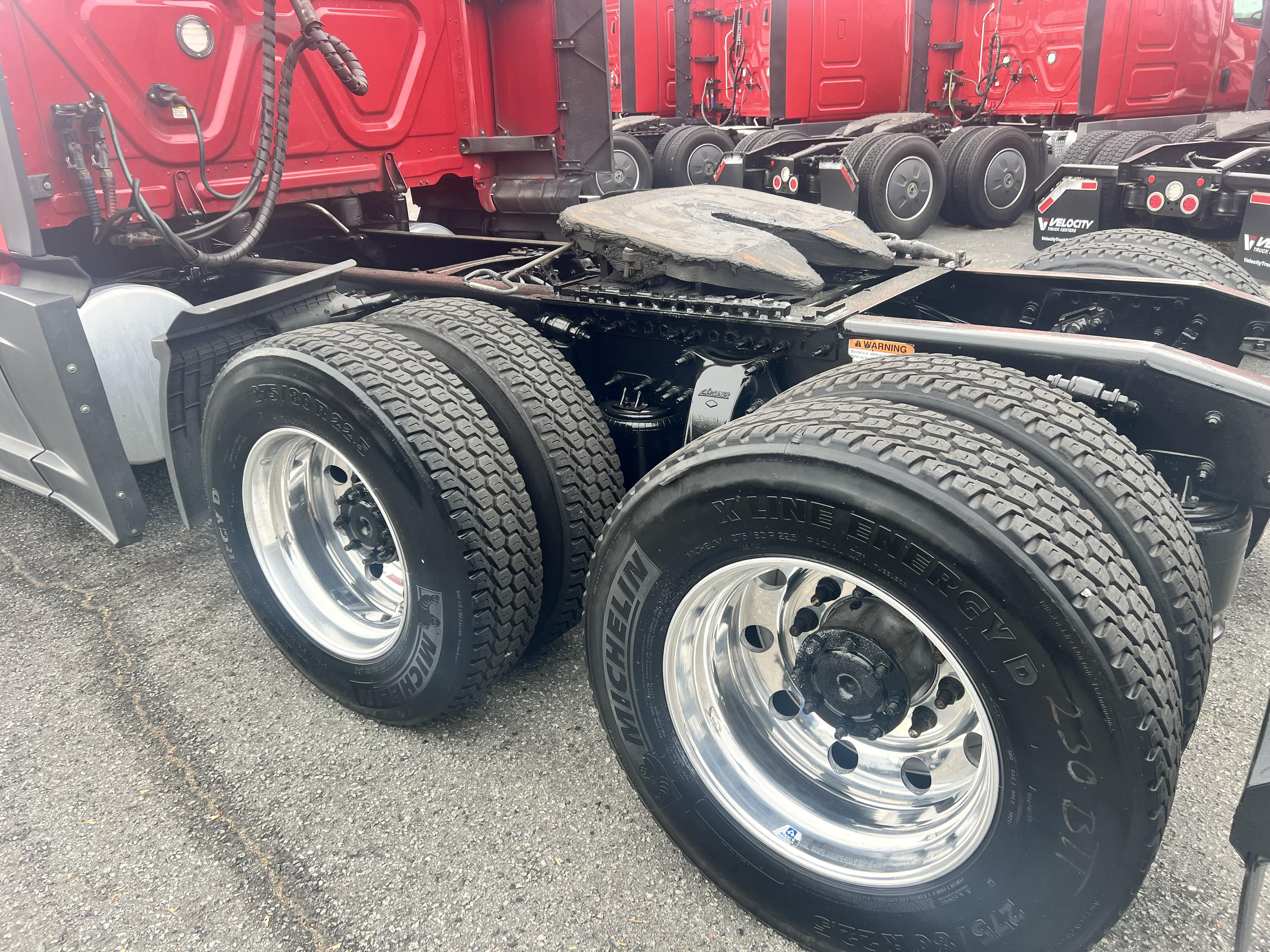 2020 FREIGHTLINER CASCADIA 126SLP - image 5