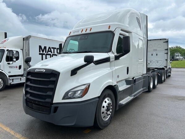 FREIGHTLINER CASCADIA 126SLP 2022