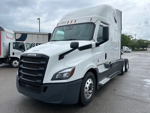 FREIGHTLINER CASCADIA 126SLP 2022