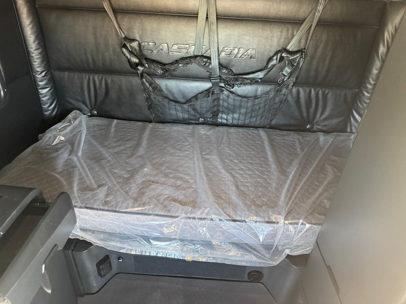 2023 FREIGHTLINER CASCADIA 126SLP - image 21