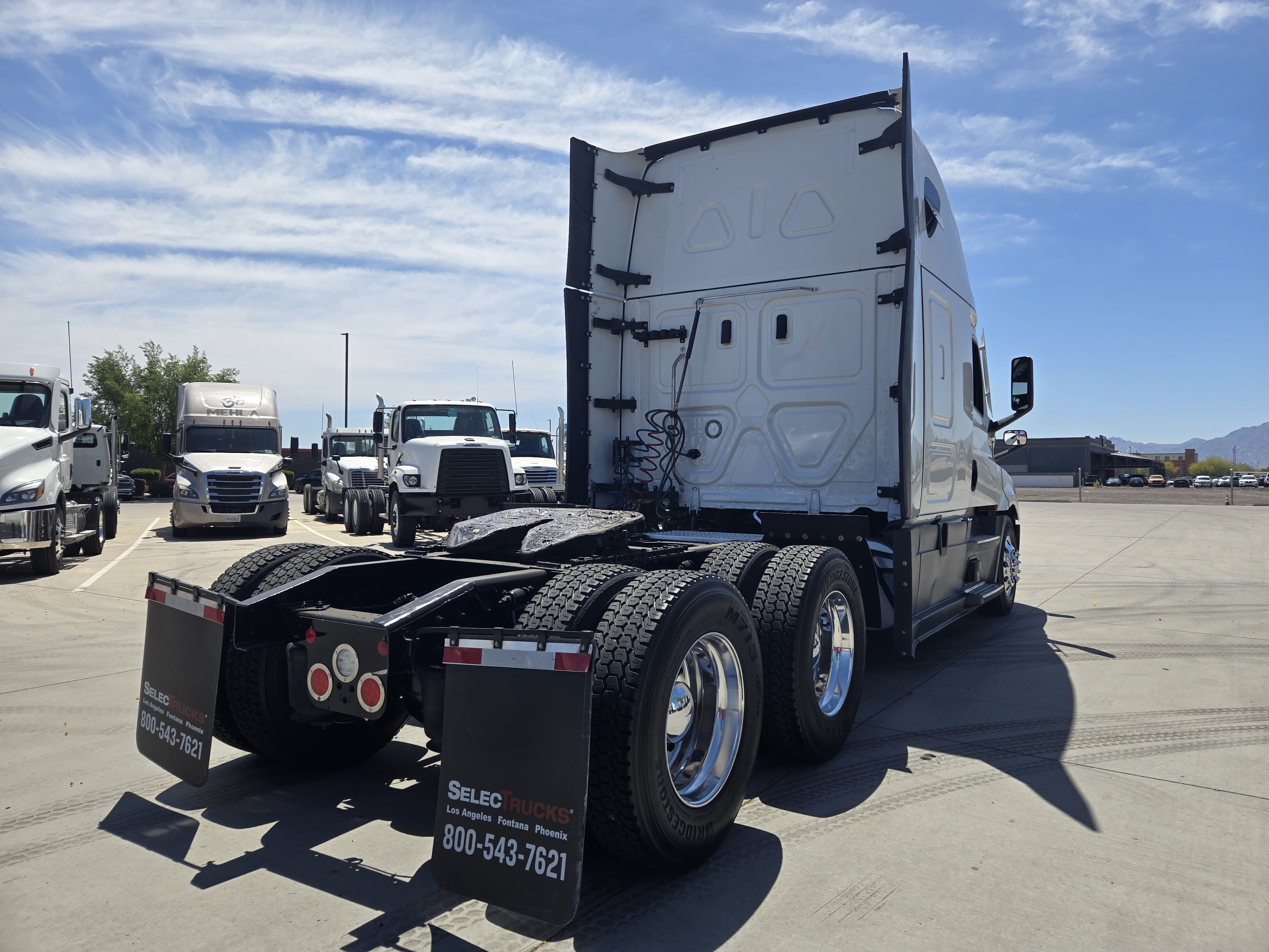 2023 FREIGHTLINER CASCADIA 126SLP - image 6