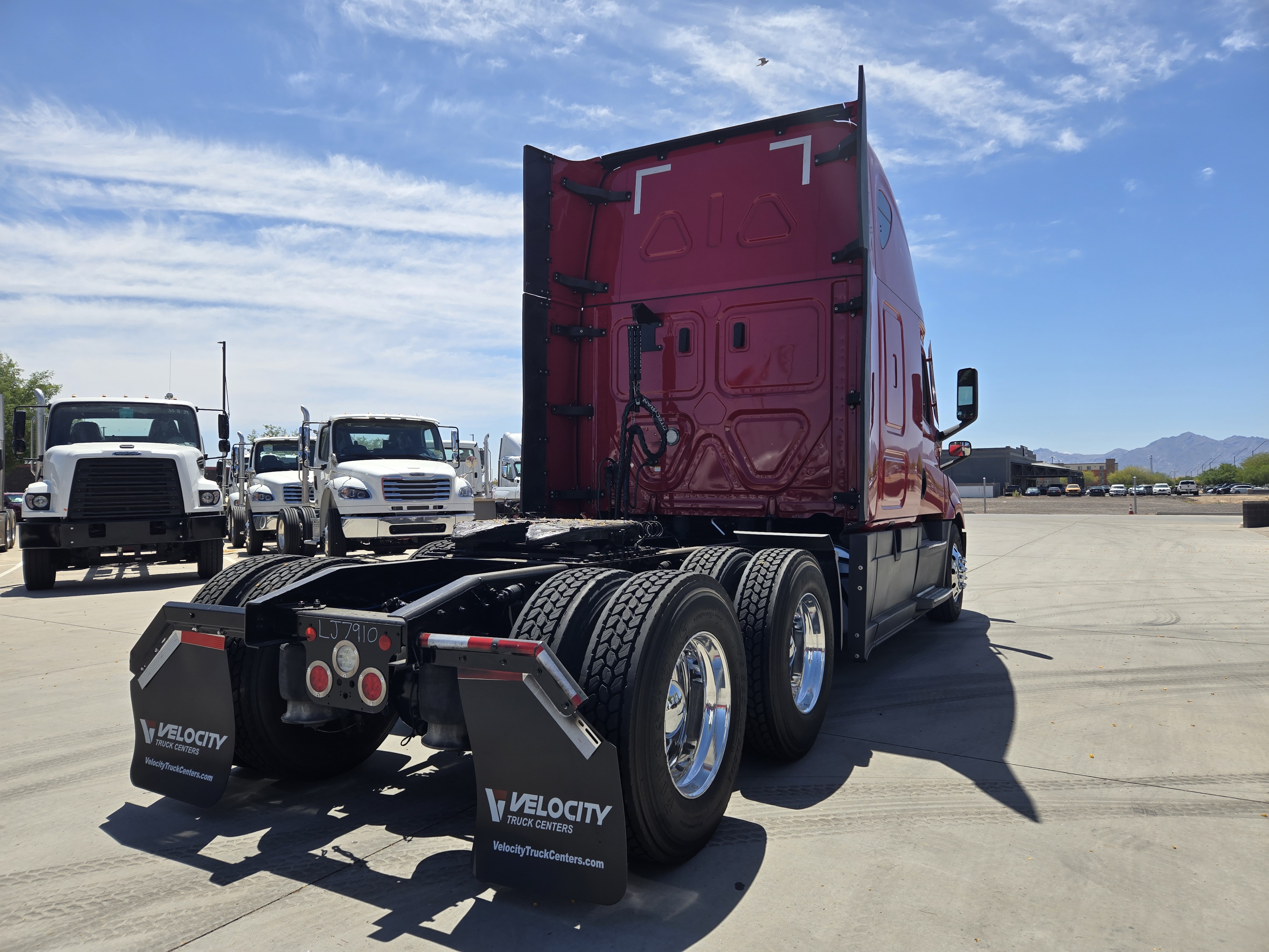 2021 FREIGHTLINER CASCADIA 126SLP - image 6