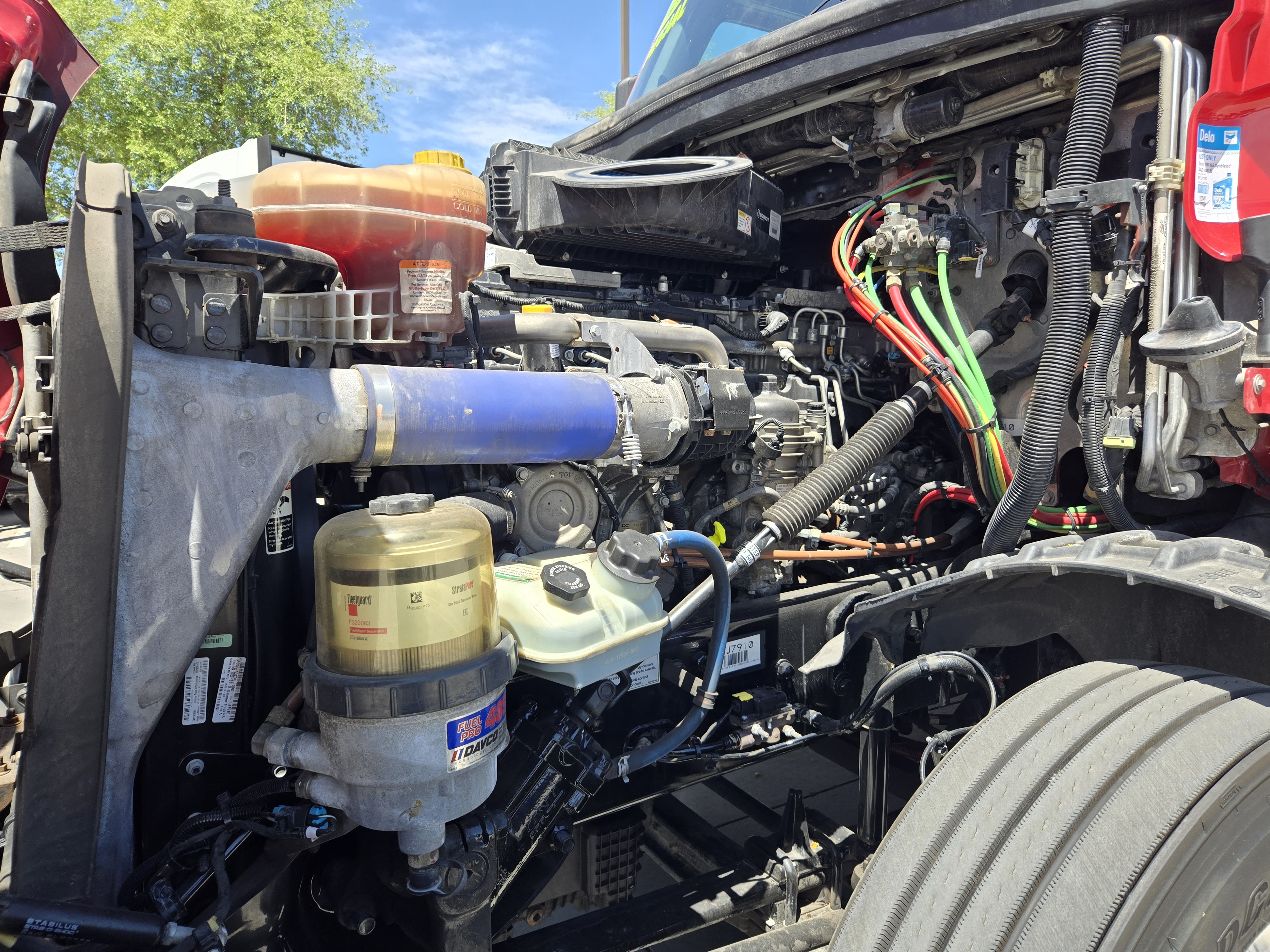 2021 FREIGHTLINER CASCADIA 126SLP - image 9