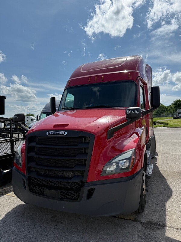 FREIGHTLINER CASCADIA 126SLP 2020