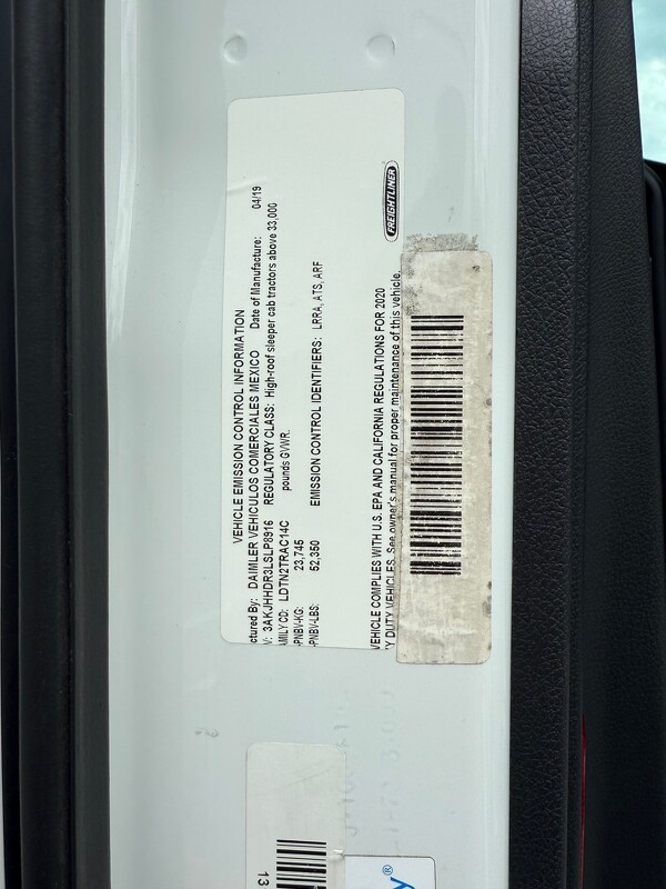 FREIGHTLINER CASCADIA 126SLP 2020