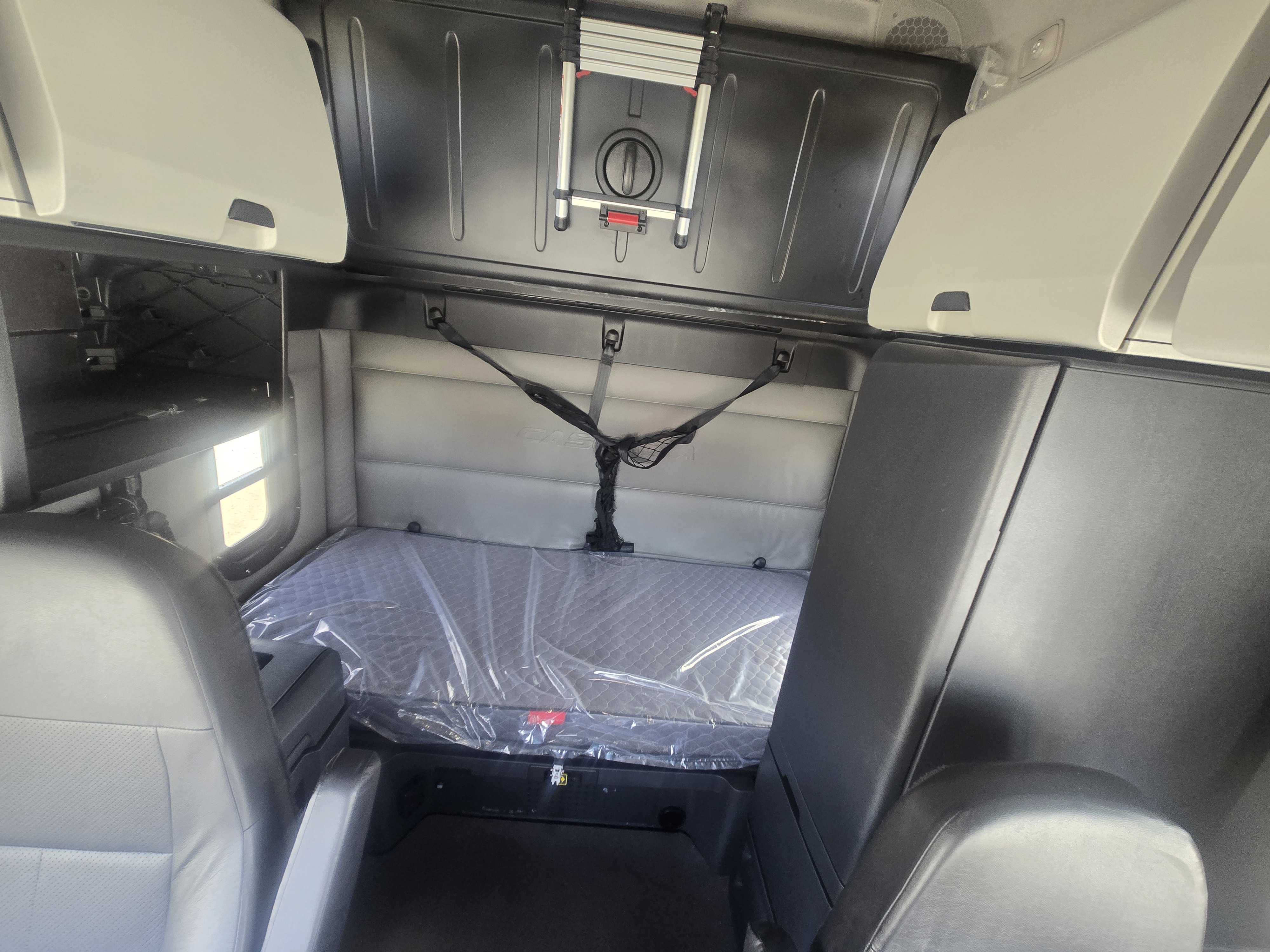 2022 FREIGHTLINER CASCADIA 126SLP - image 20