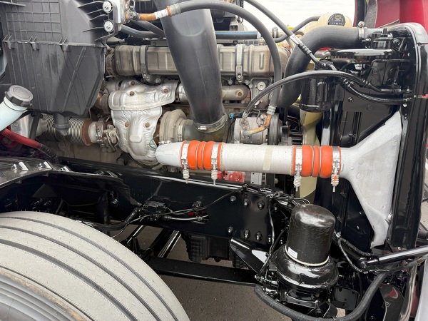 FREIGHTLINER CASCADIA 126SLP 2021