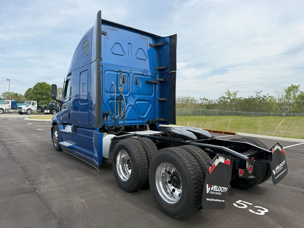 FREIGHTLINER CASCADIA 126SLP 2020
