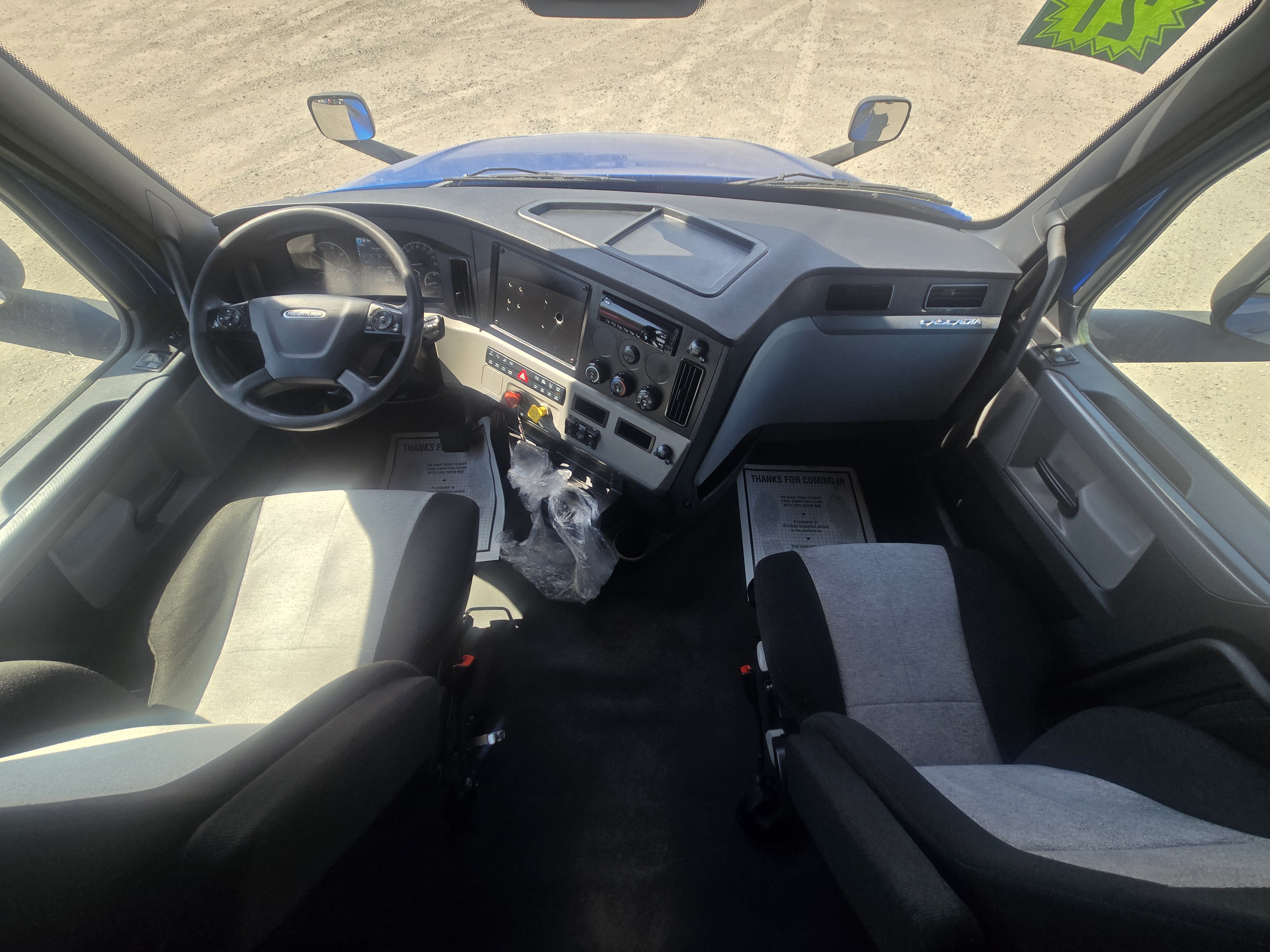 2021 FREIGHTLINER CASCADIA 126SLP - image 18