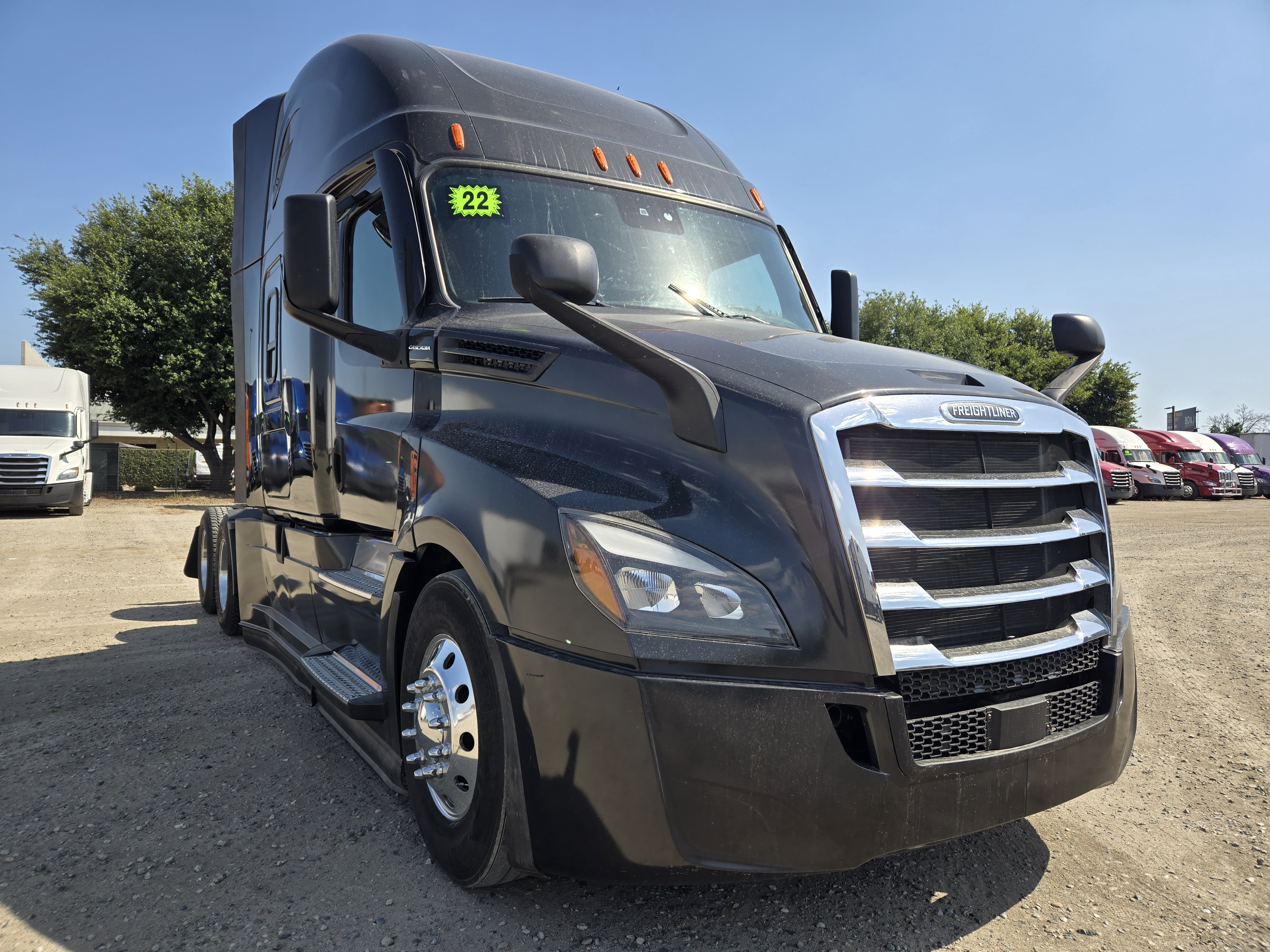 2022 FREIGHTLINER CASCADIA 126SLP - image 7
