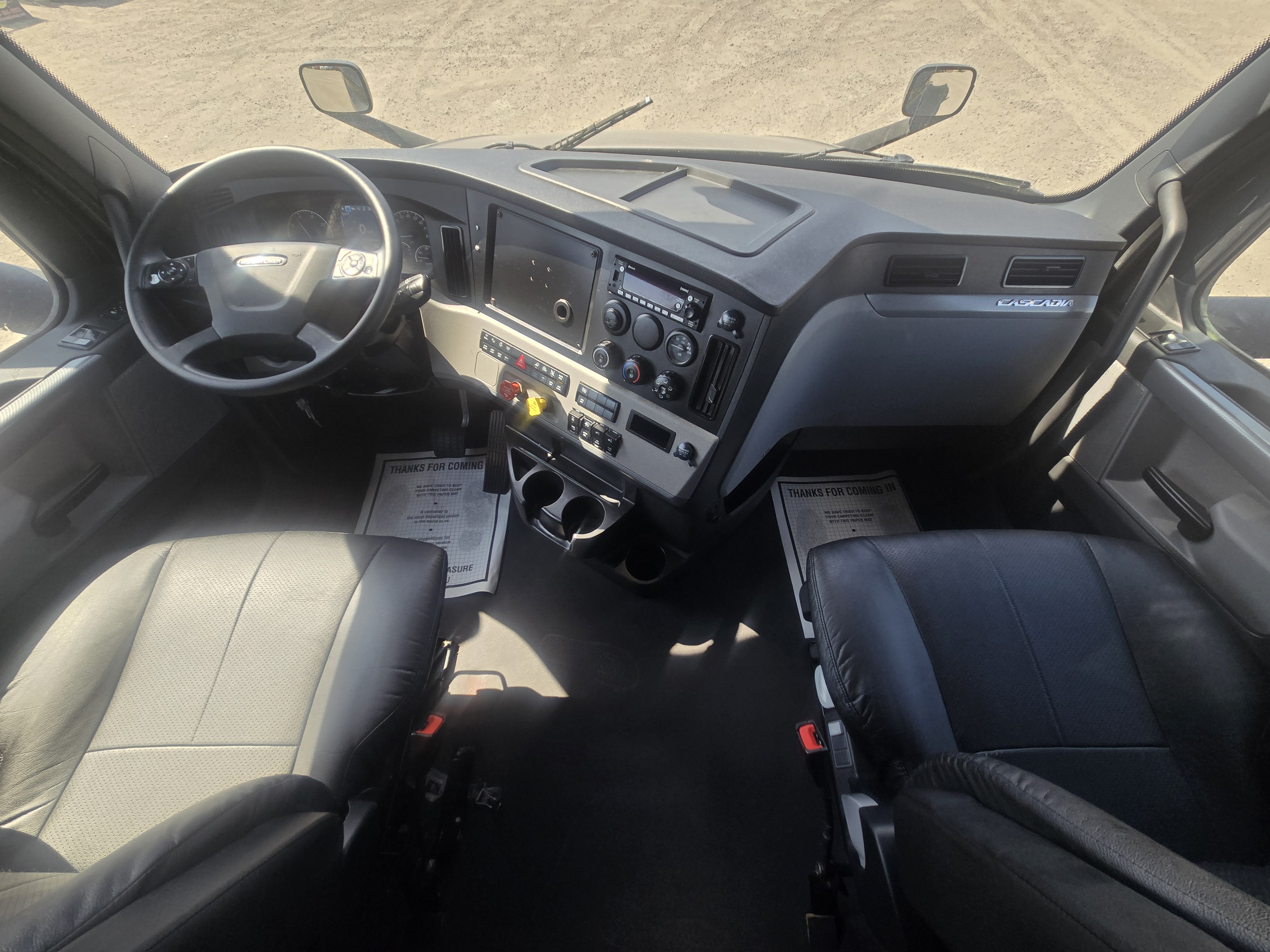 2022 FREIGHTLINER CASCADIA 126SLP - image 18