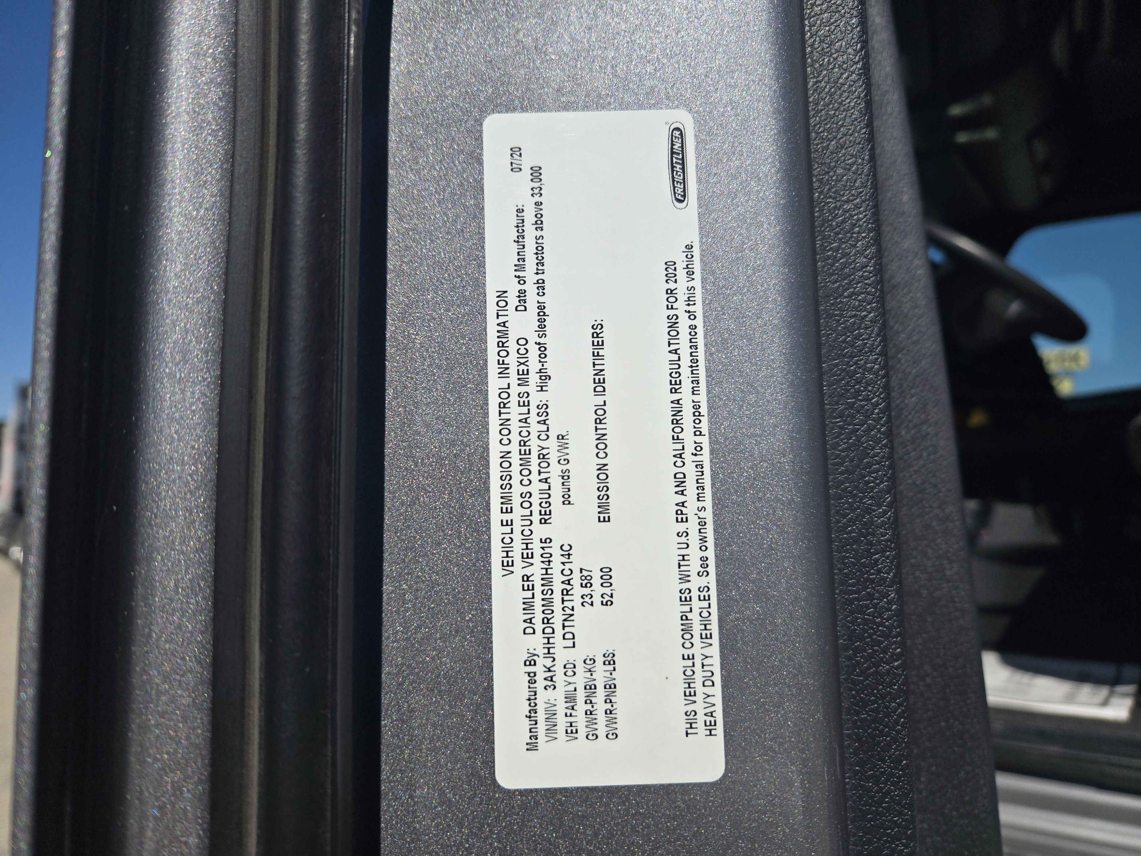 2021 FREIGHTLINER CASCADIA 126SLP - image 20