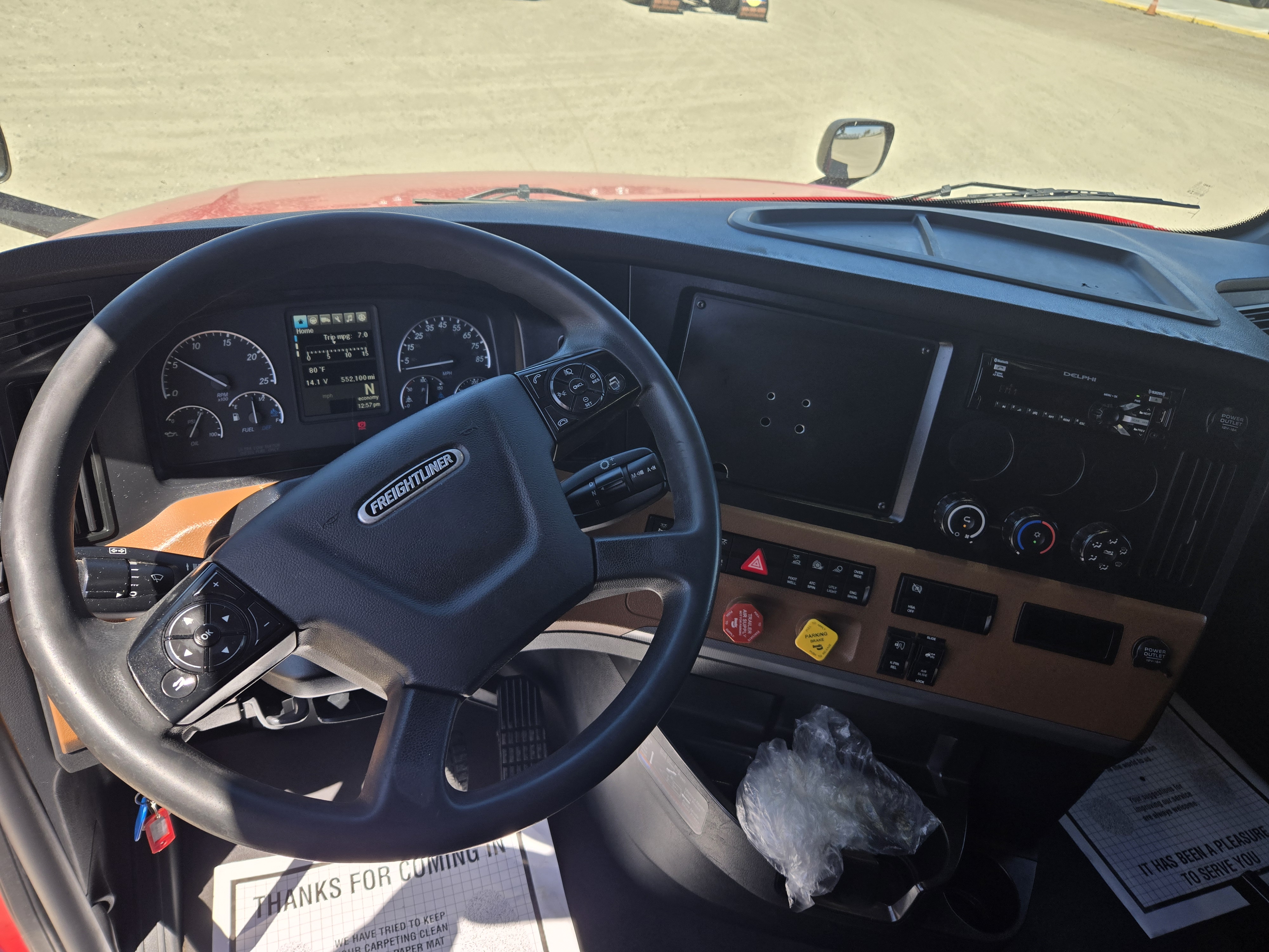 2020 FREIGHTLINER CASCADIA 126SLP - image 18