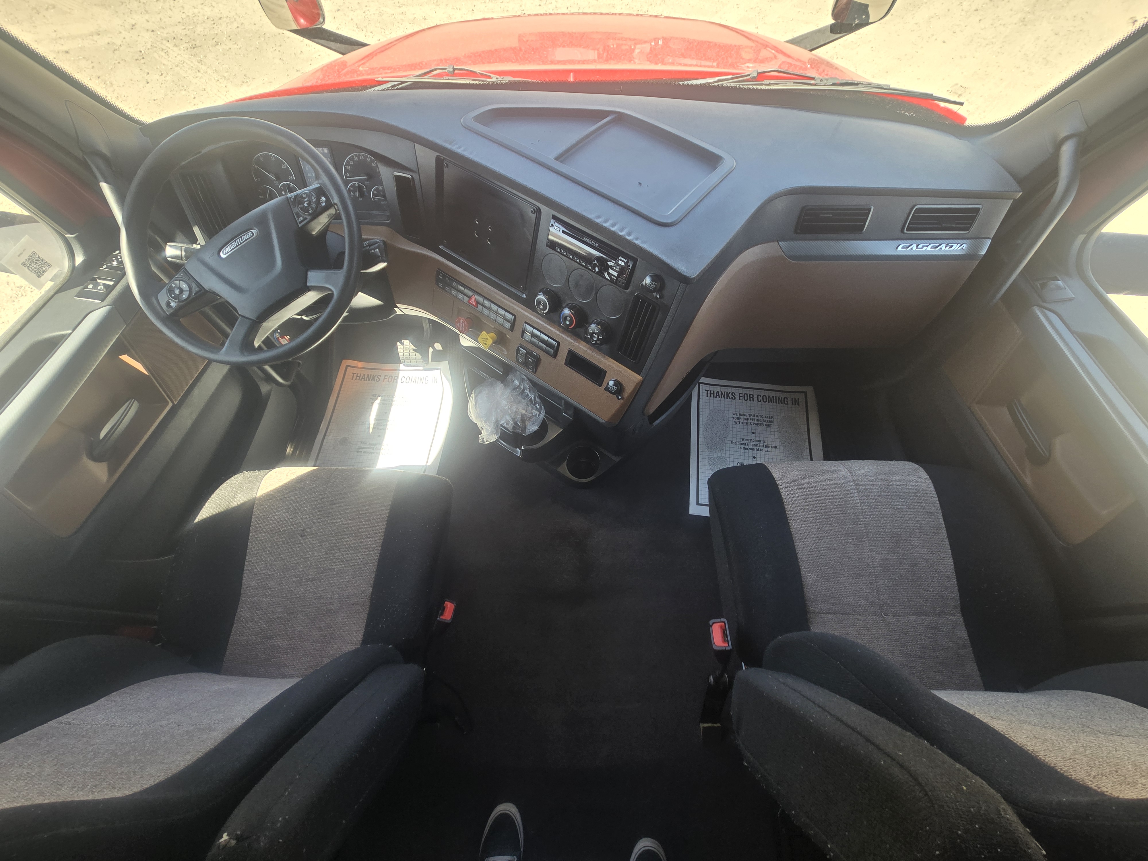 2020 FREIGHTLINER CASCADIA 126SLP - image 19