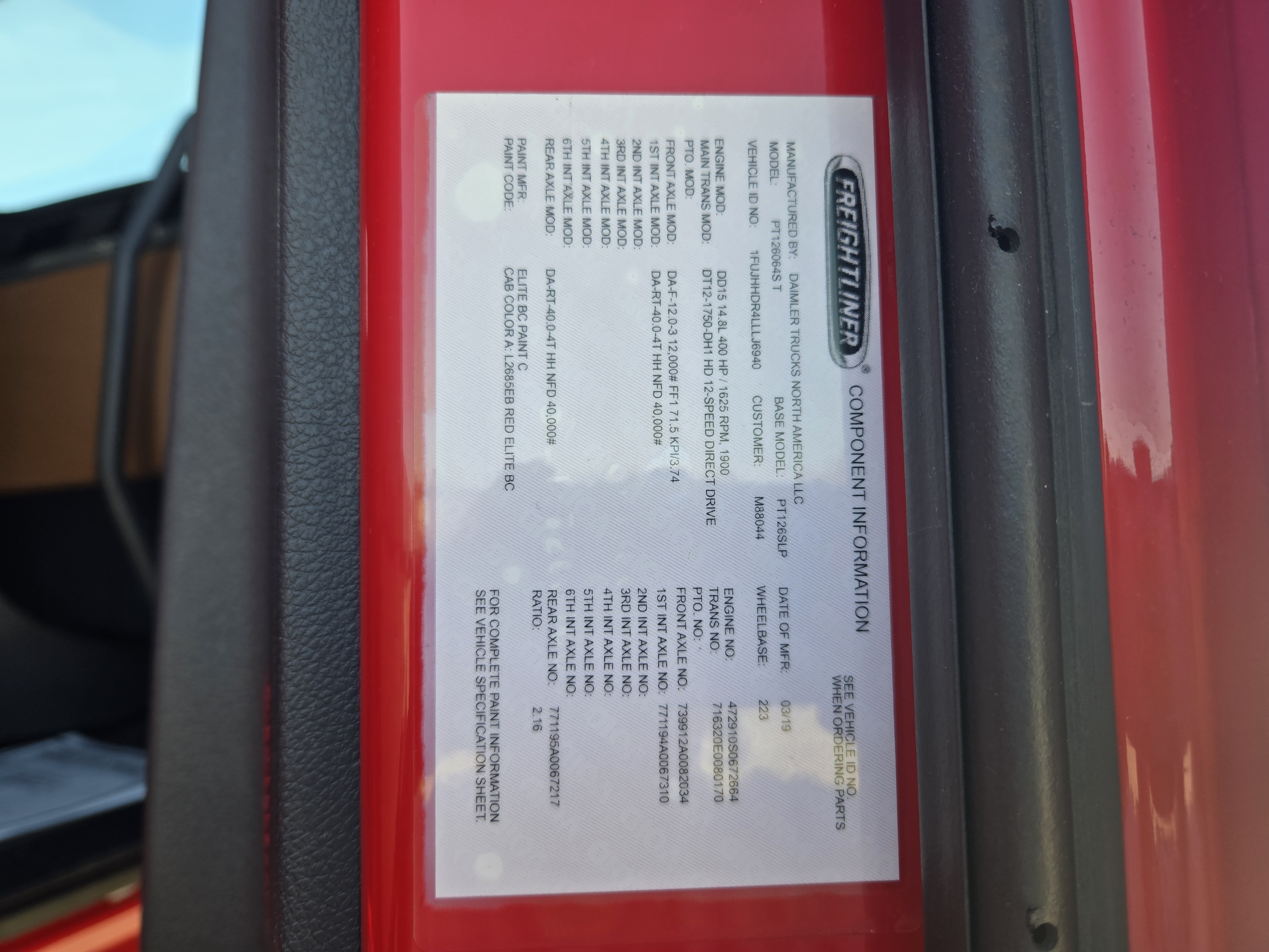 2020 FREIGHTLINER CASCADIA 126SLP - image 20