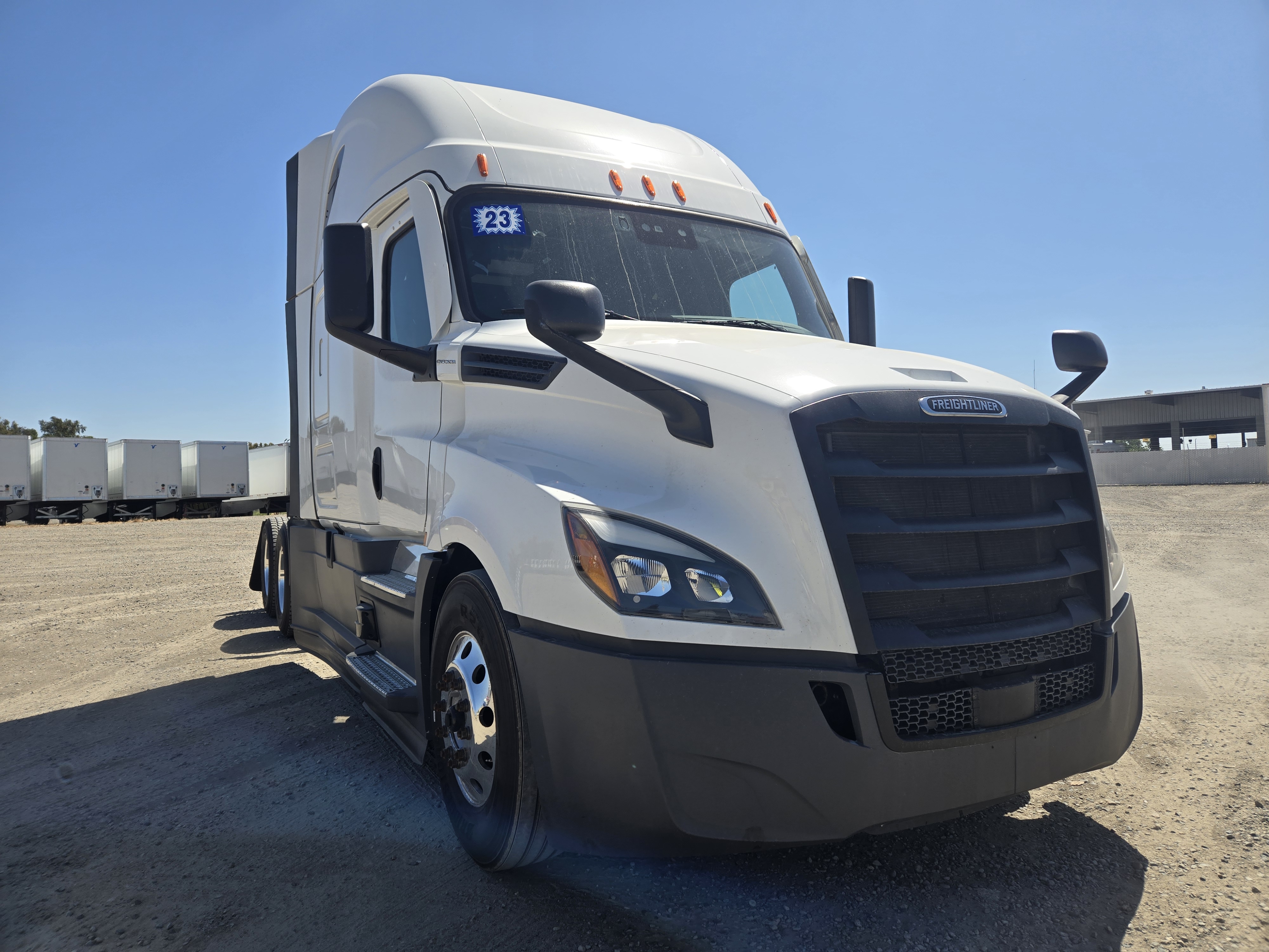 2023 FREIGHTLINER CASCADIA 126SLP - image 8