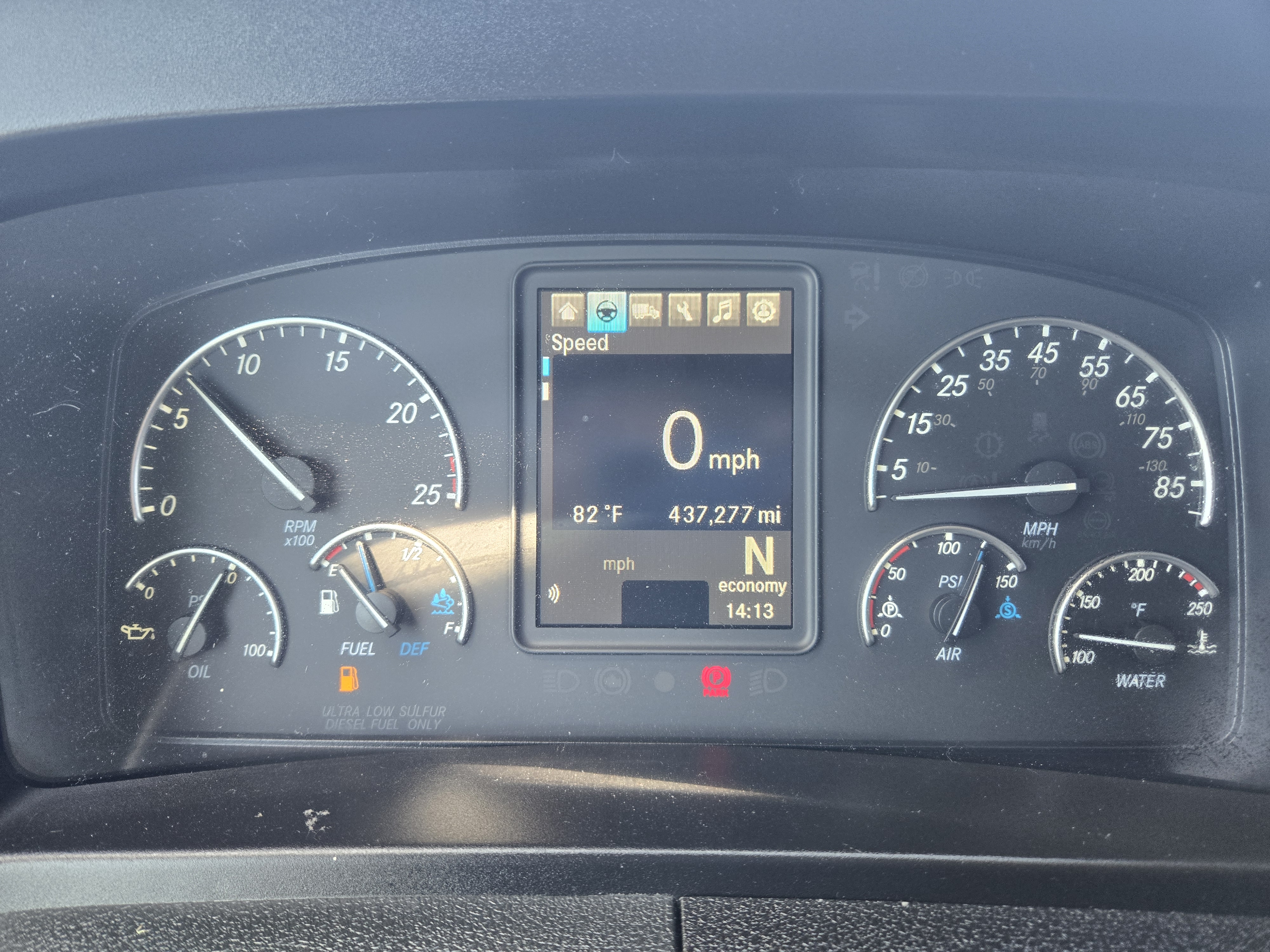 2023 FREIGHTLINER CASCADIA 126SLP - image 14