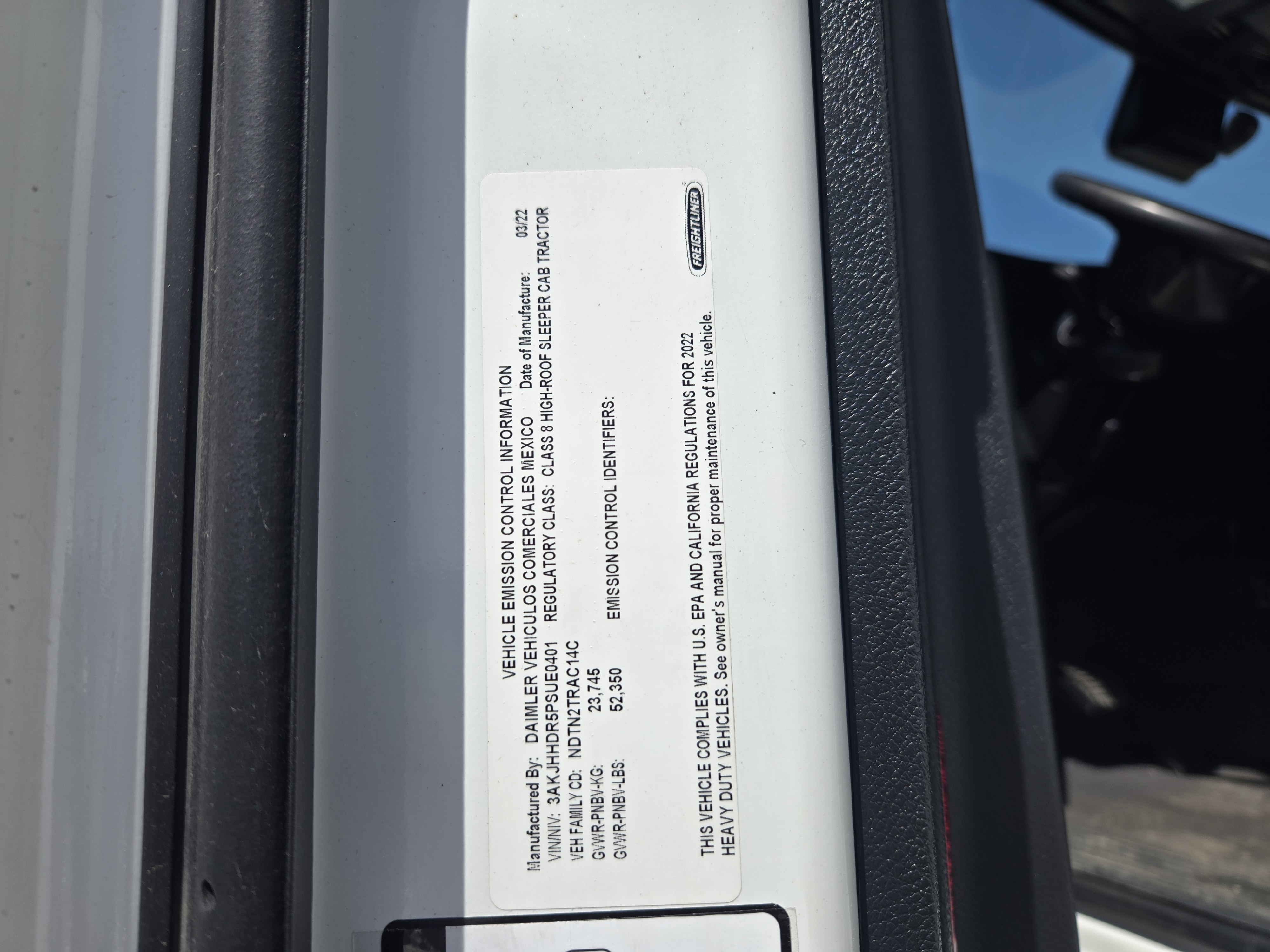 2023 FREIGHTLINER CASCADIA 126SLP - image 19