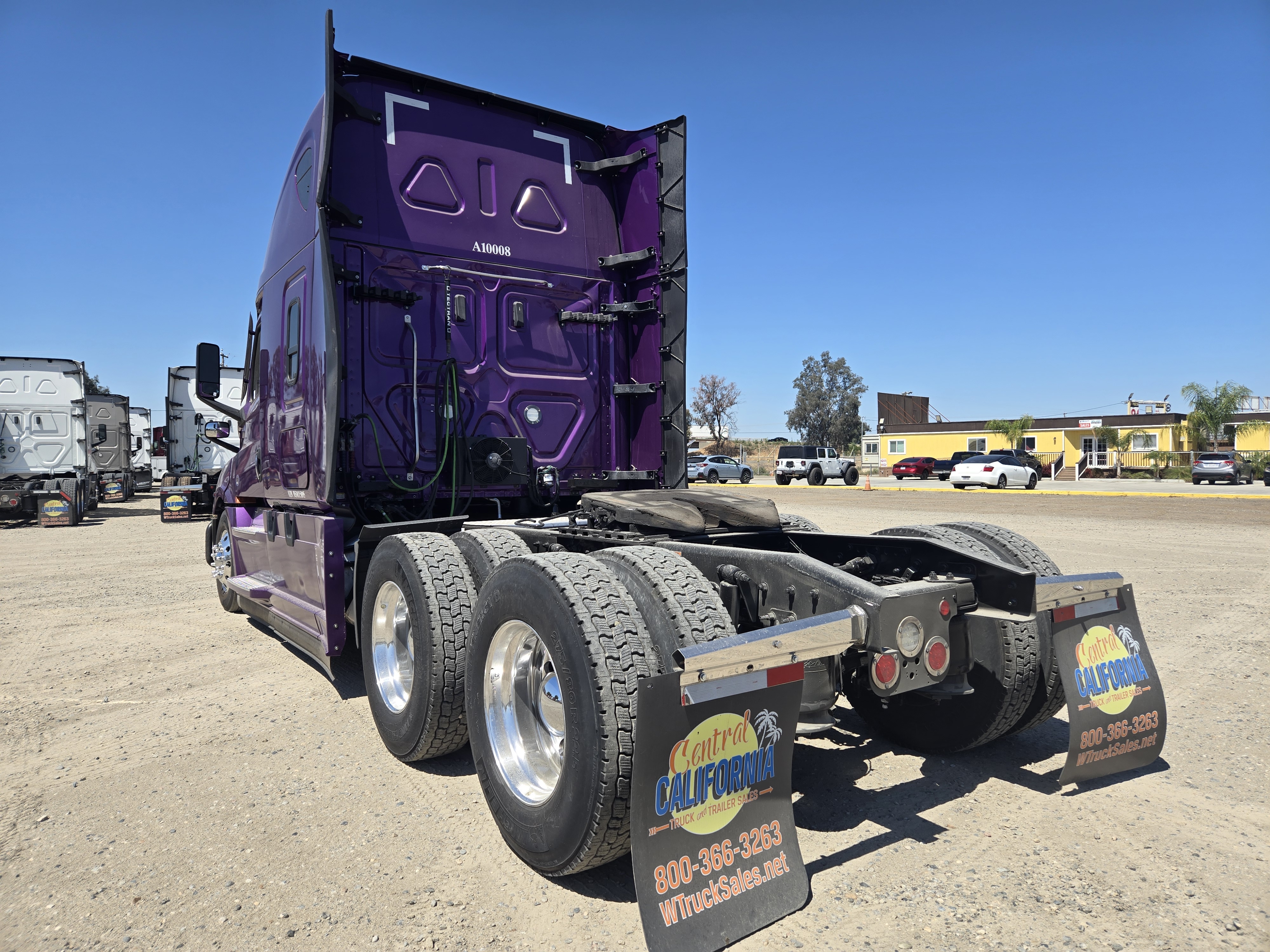 2022 FREIGHTLINER CASCADIA 126SLP - image 4