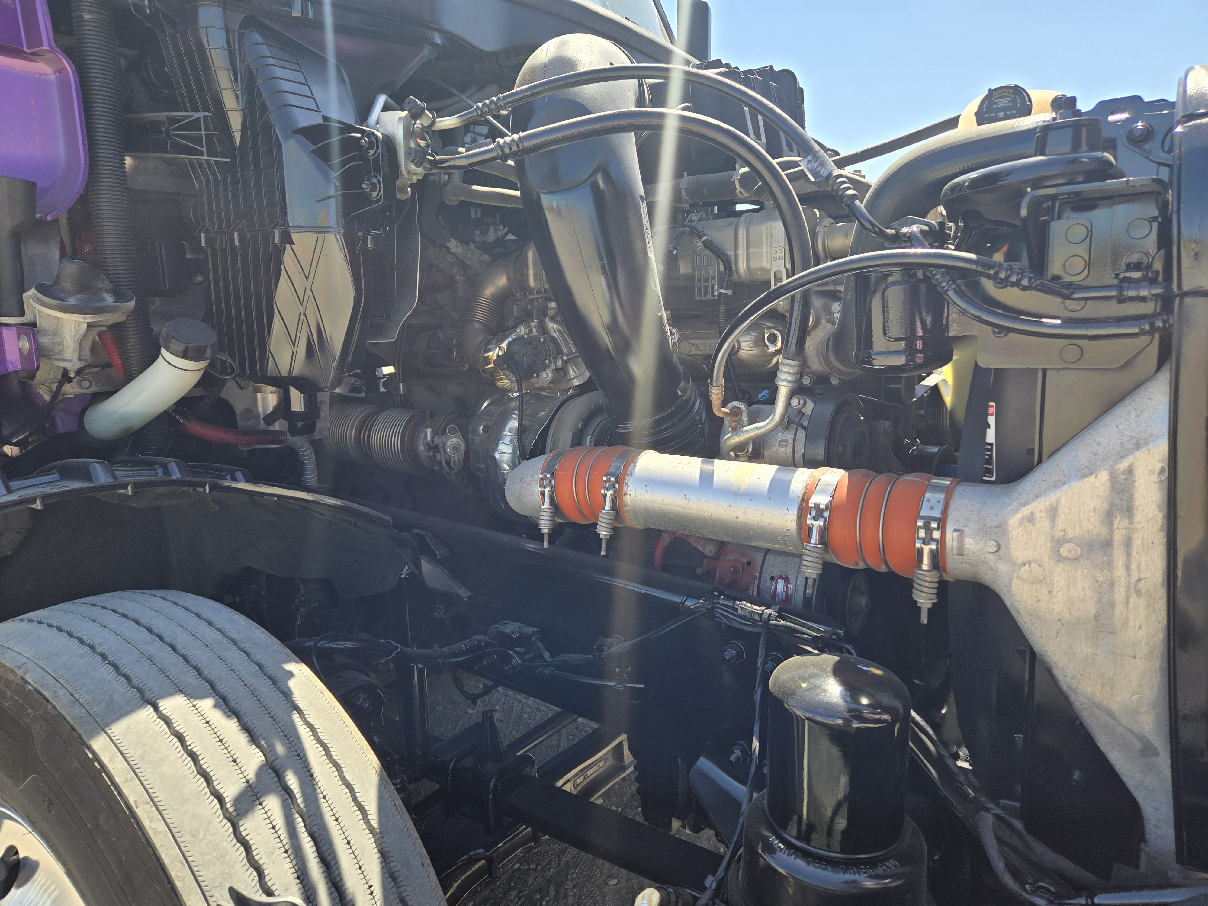 2022 FREIGHTLINER CASCADIA 126SLP - image 9