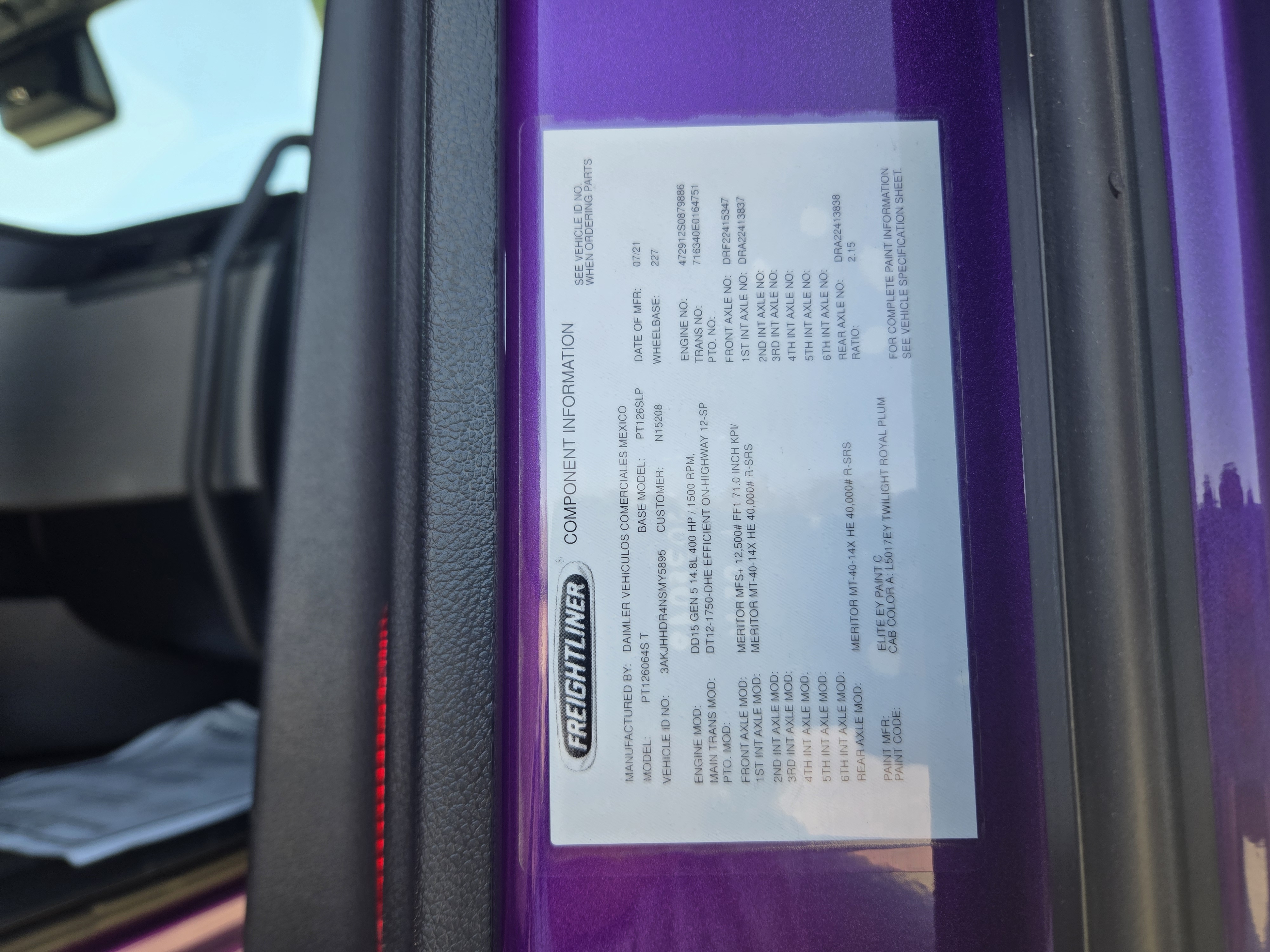 2022 FREIGHTLINER CASCADIA 126SLP - image 22