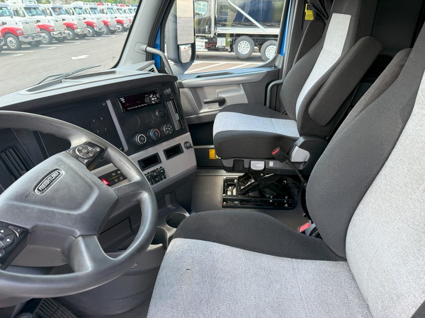 FREIGHTLINER CASCADIA 126SLP 2020