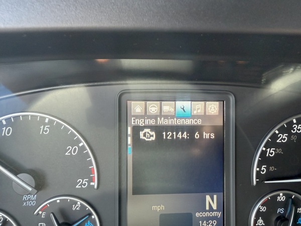 FREIGHTLINER CASCADIA 126SLP 2020