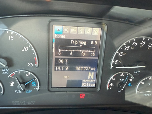 FREIGHTLINER CASCADIA 126SLP 2020