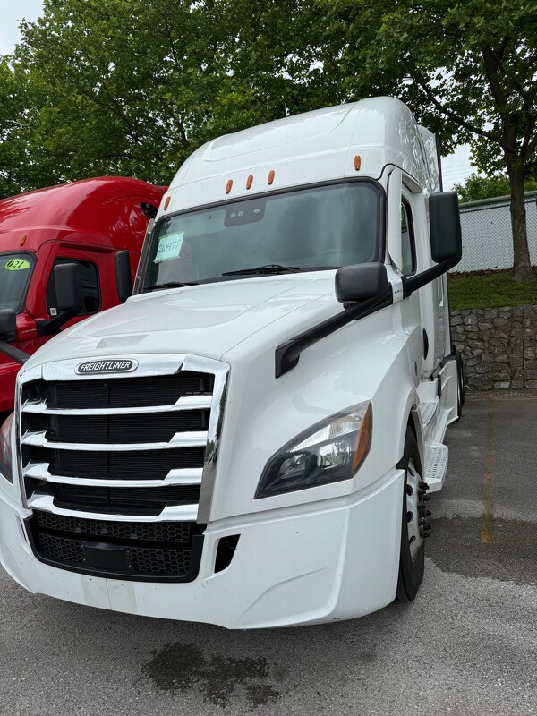 FREIGHTLINER CASCADIA 126SLP 2021