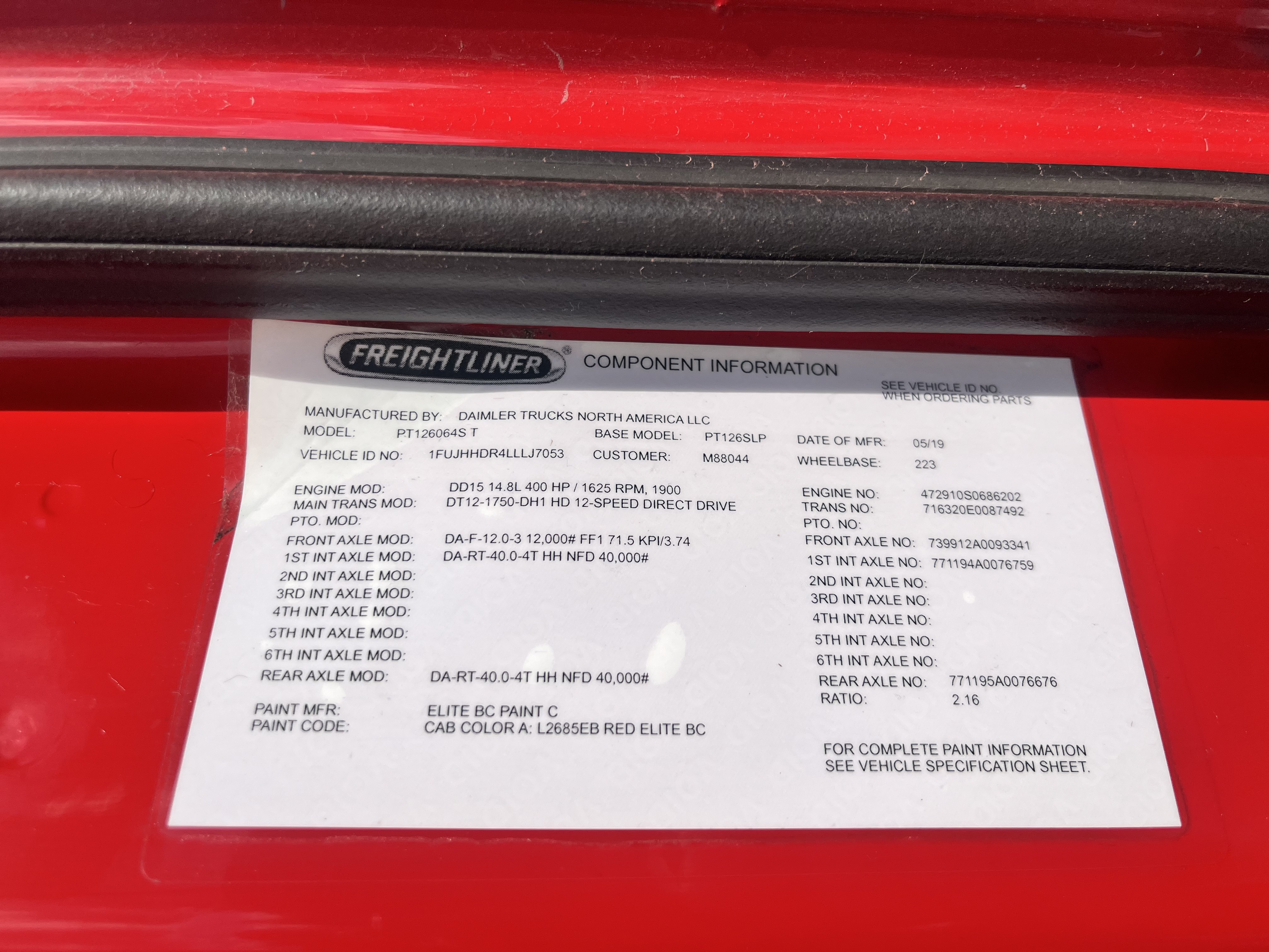 2020 FREIGHTLINER CASCADIA 126SLP - image 19