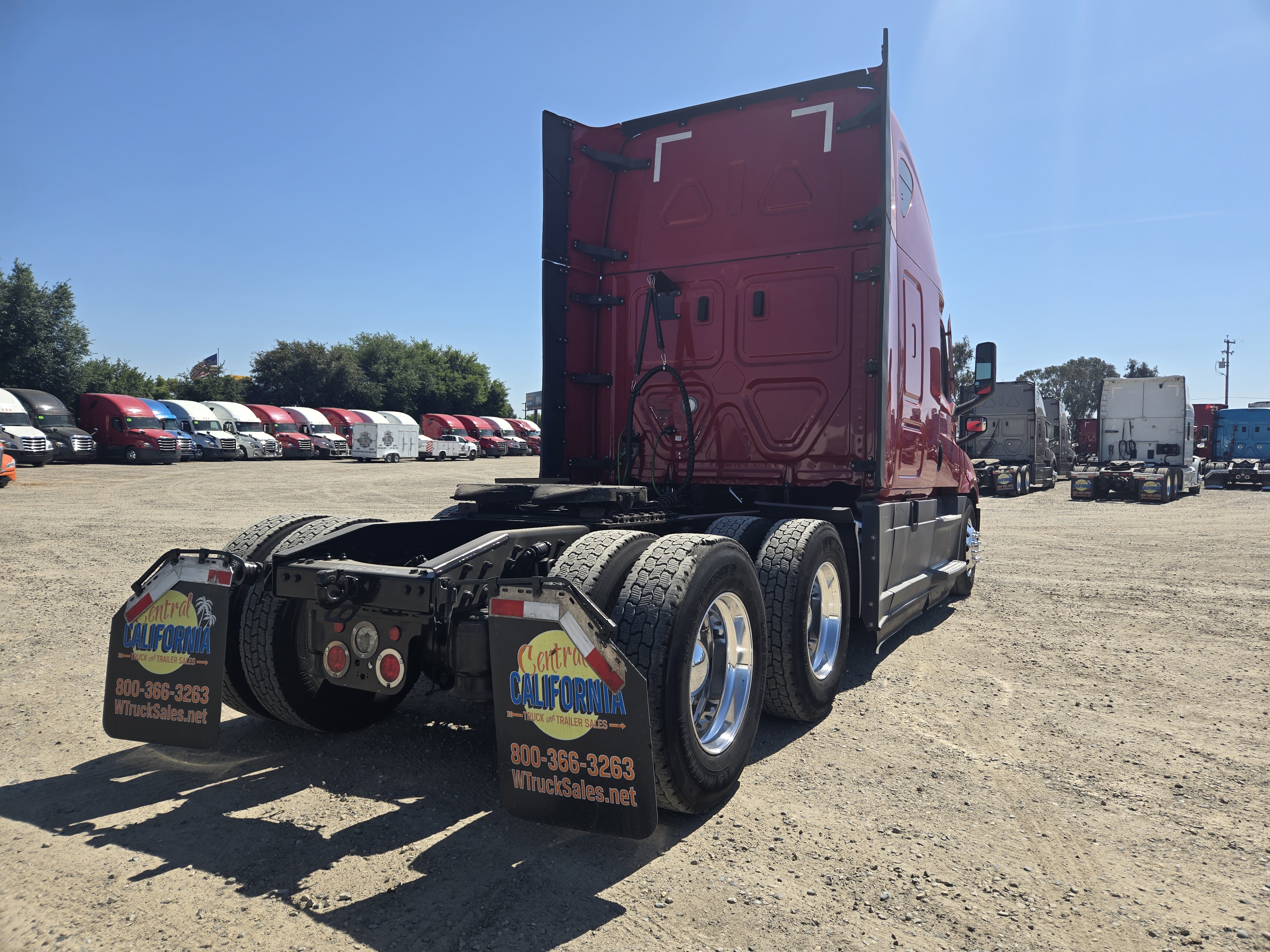 2021 FREIGHTLINER CASCADIA 126SLP - image 6