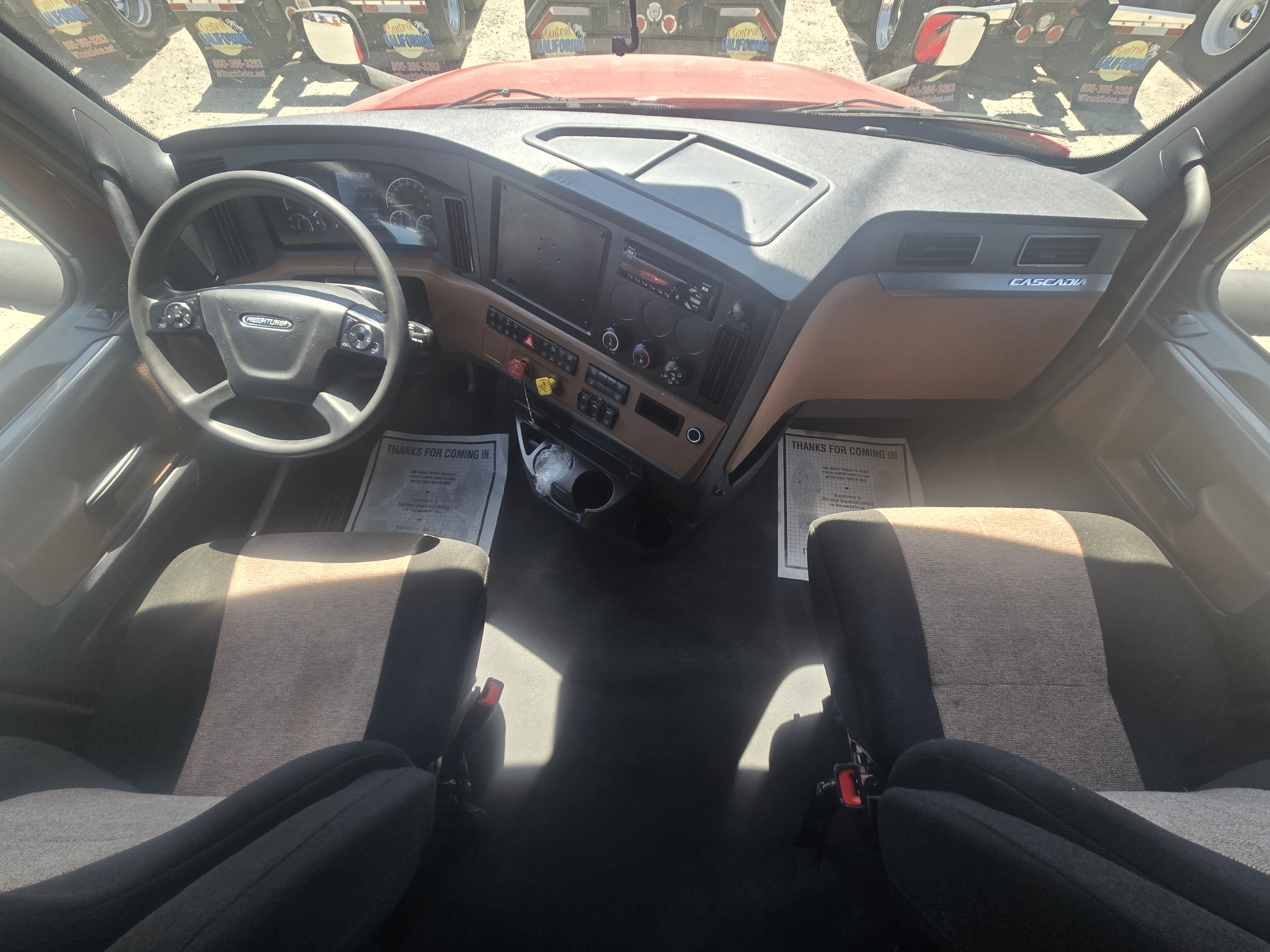 2021 FREIGHTLINER CASCADIA 126SLP - image 14