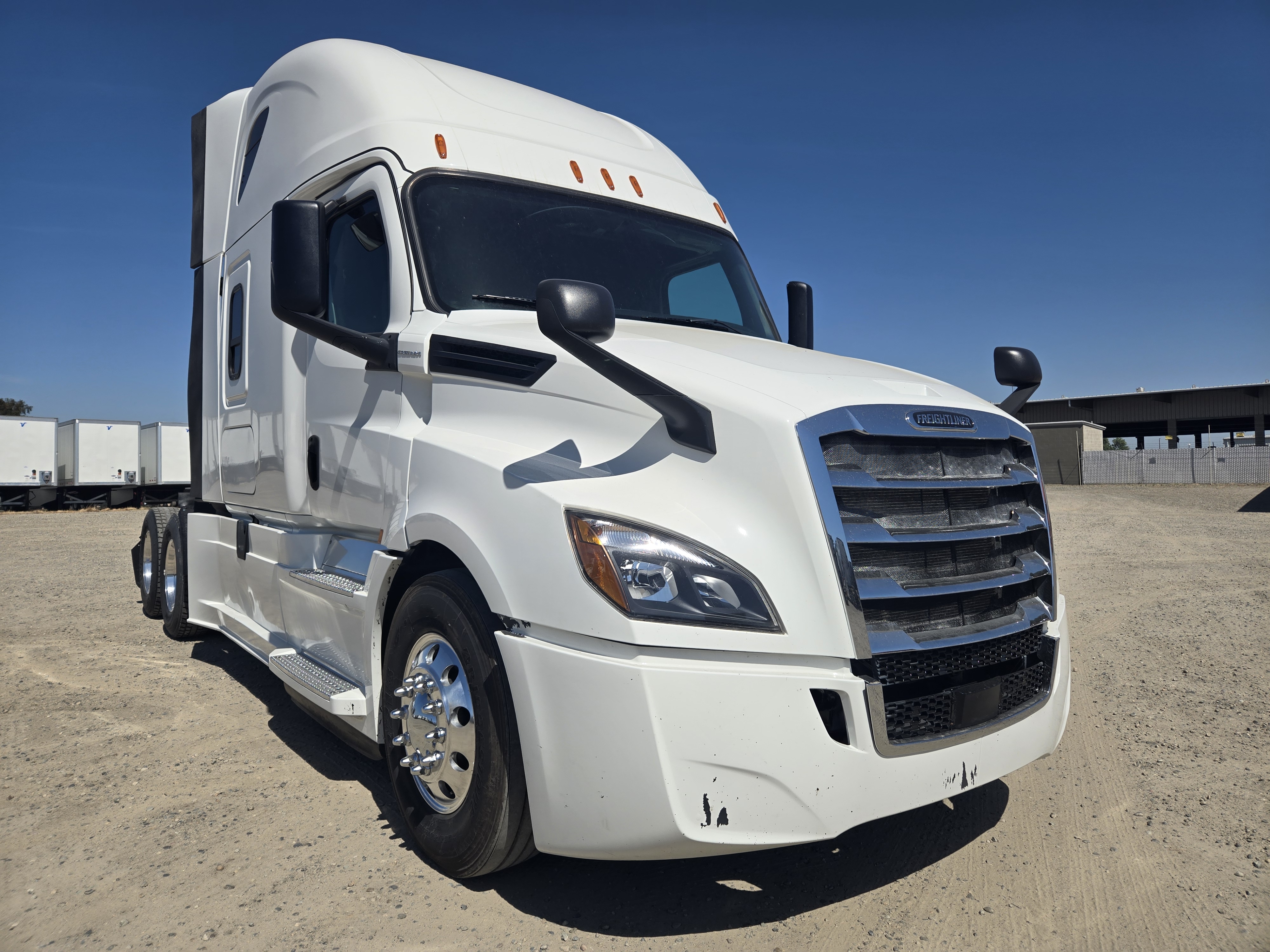 2020 FREIGHTLINER CASCADIA 126SLP - image 8