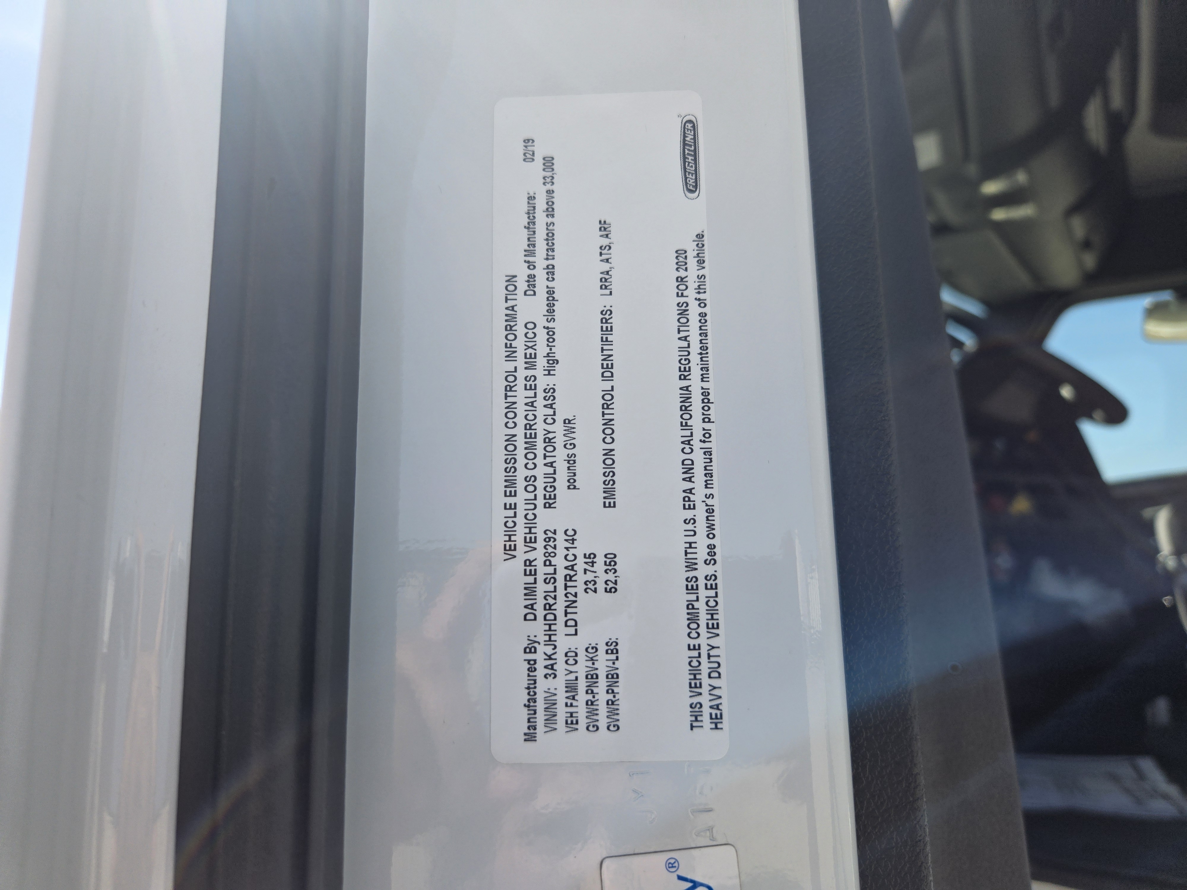 2020 FREIGHTLINER CASCADIA 126SLP - image 20