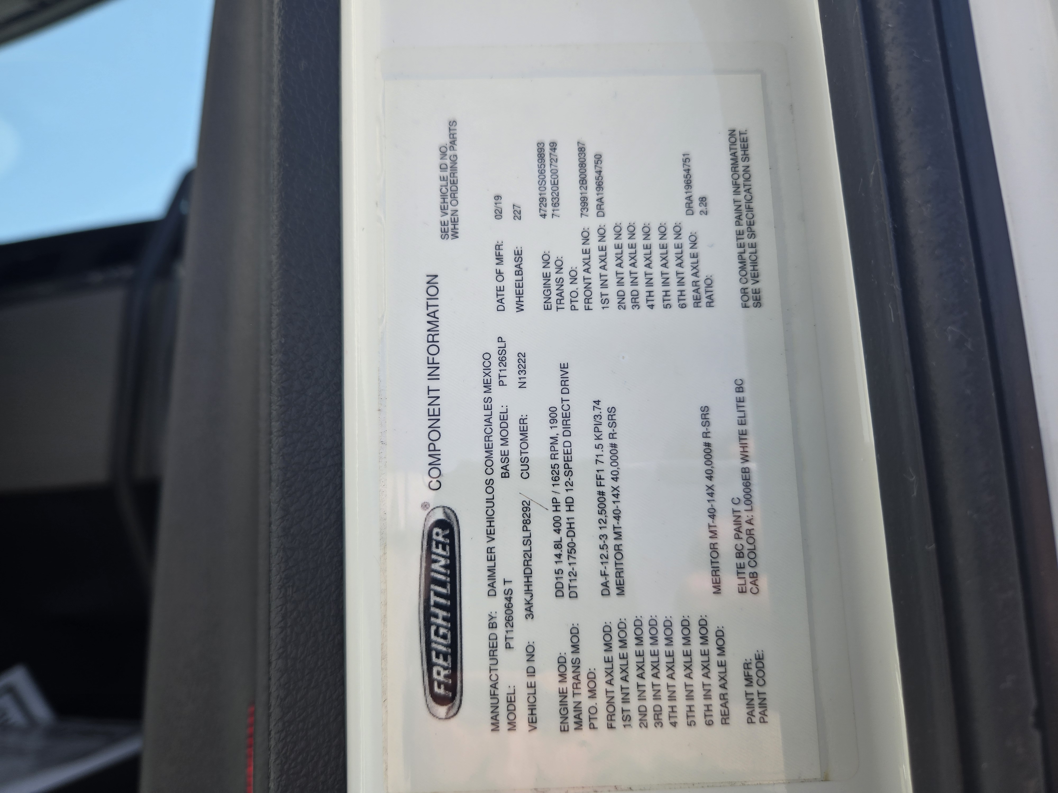 2020 FREIGHTLINER CASCADIA 126SLP - image 21